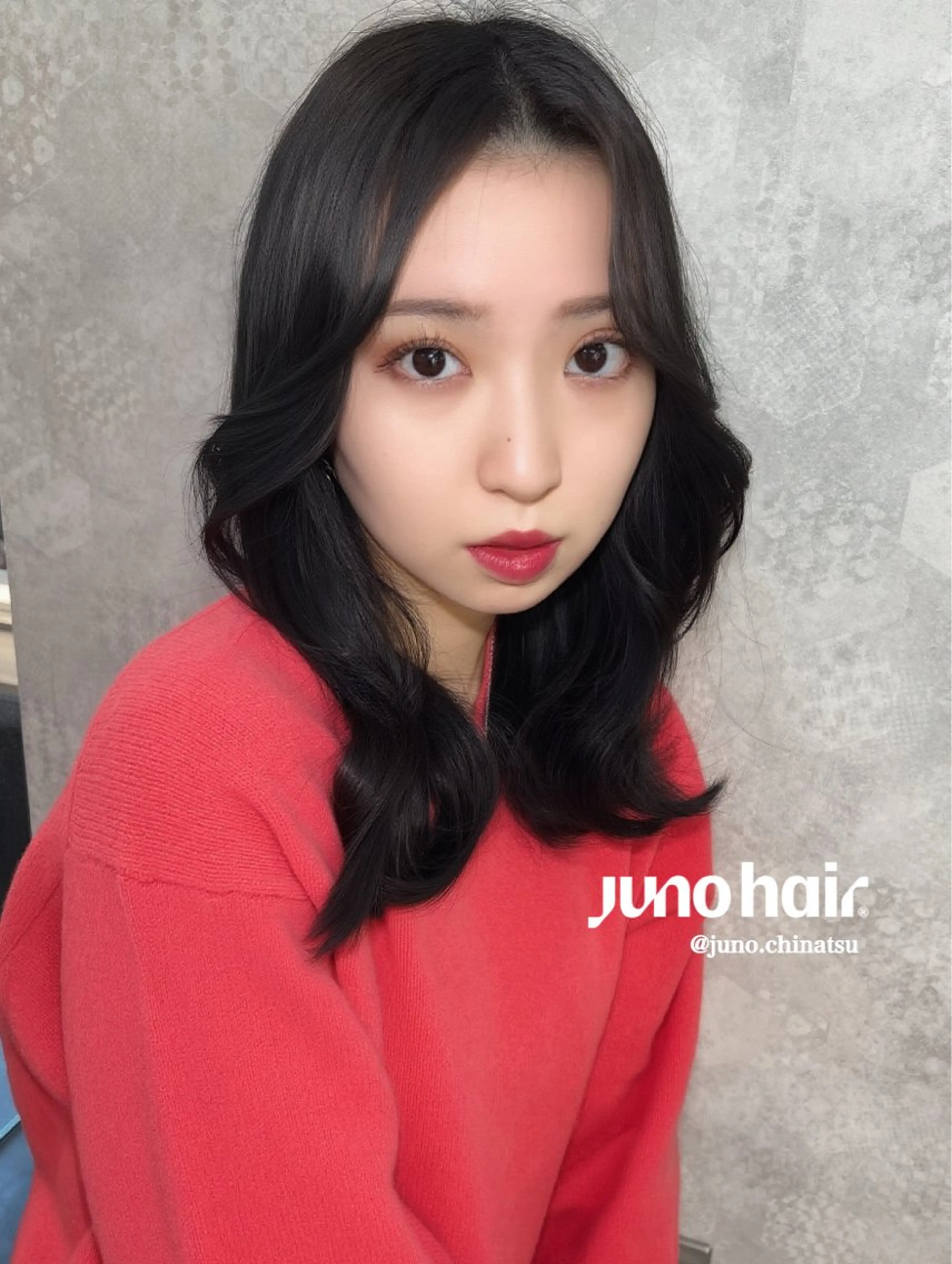 セミロング カラー ヘアアレンジ カット ヘアカラー トリートメント 韓国レイヤーカット/ 儚げカラーチナツのヘアスタイル