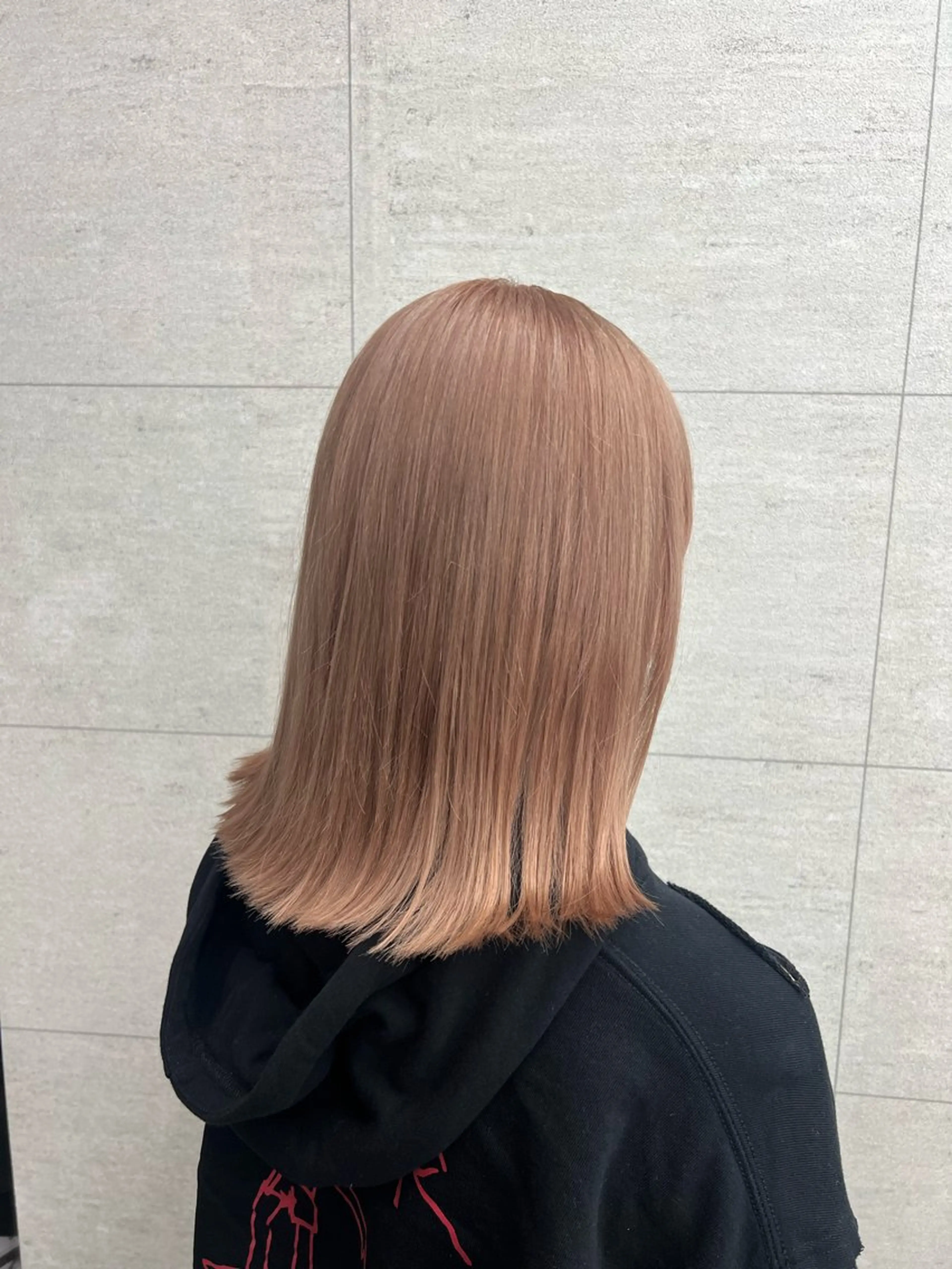セミロング カラー E:terne大宮店 ディレクター豊島穂希のヘアスタイル