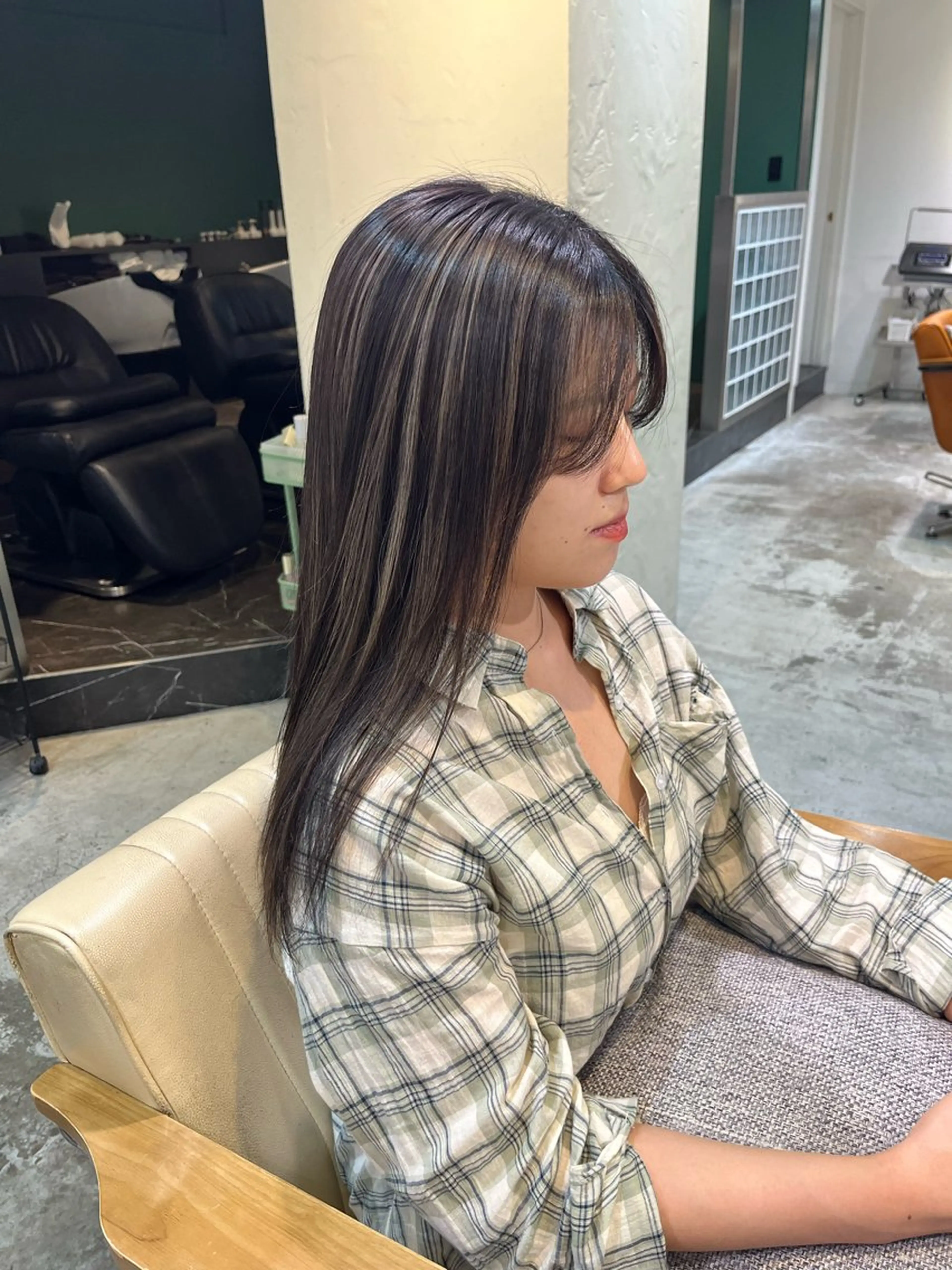 カラー morita yunaのヘアスタイル