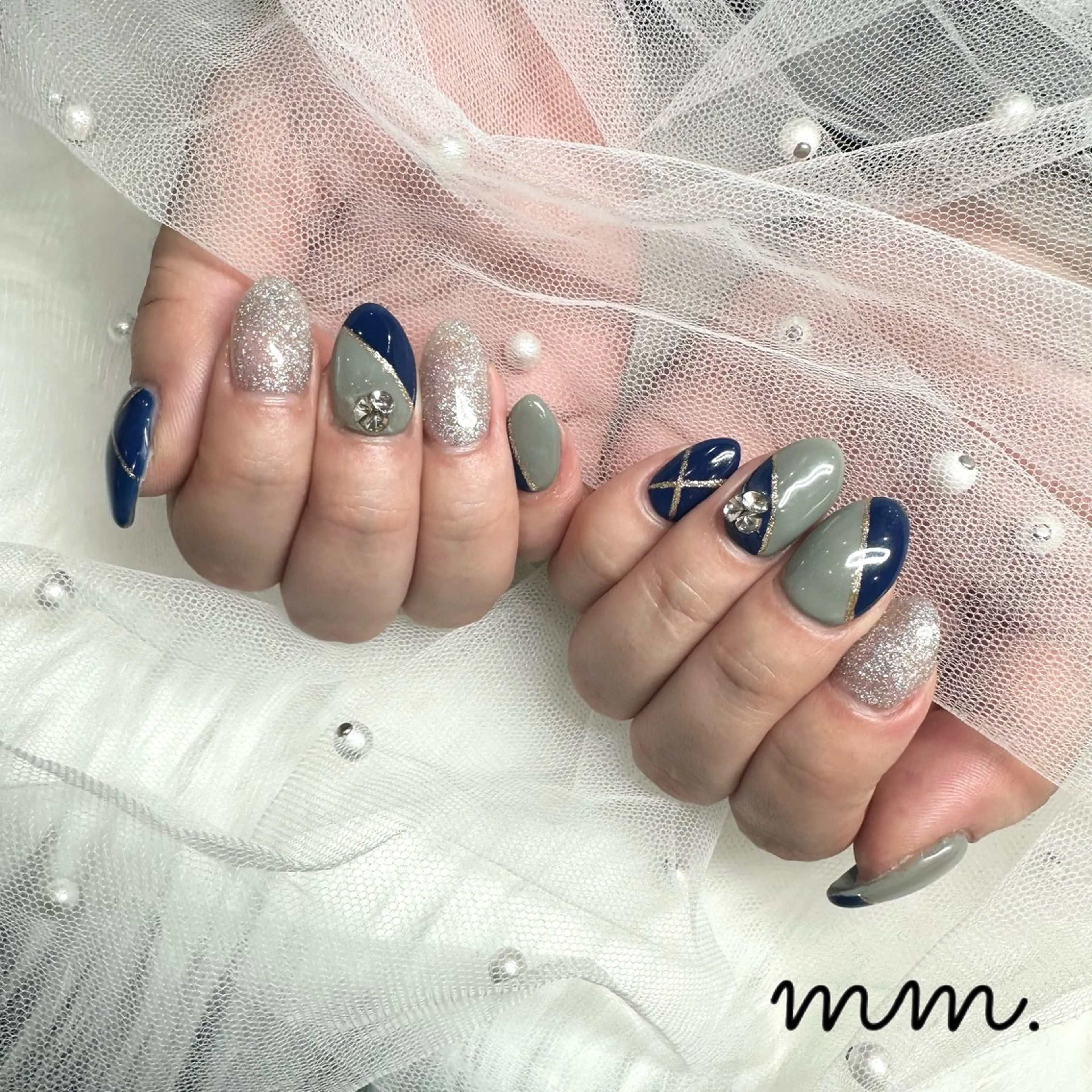 ネイル ハンドネイル 🩷🩵mm.大宮 Riyo🧸🩵🩷のネイルデザイン