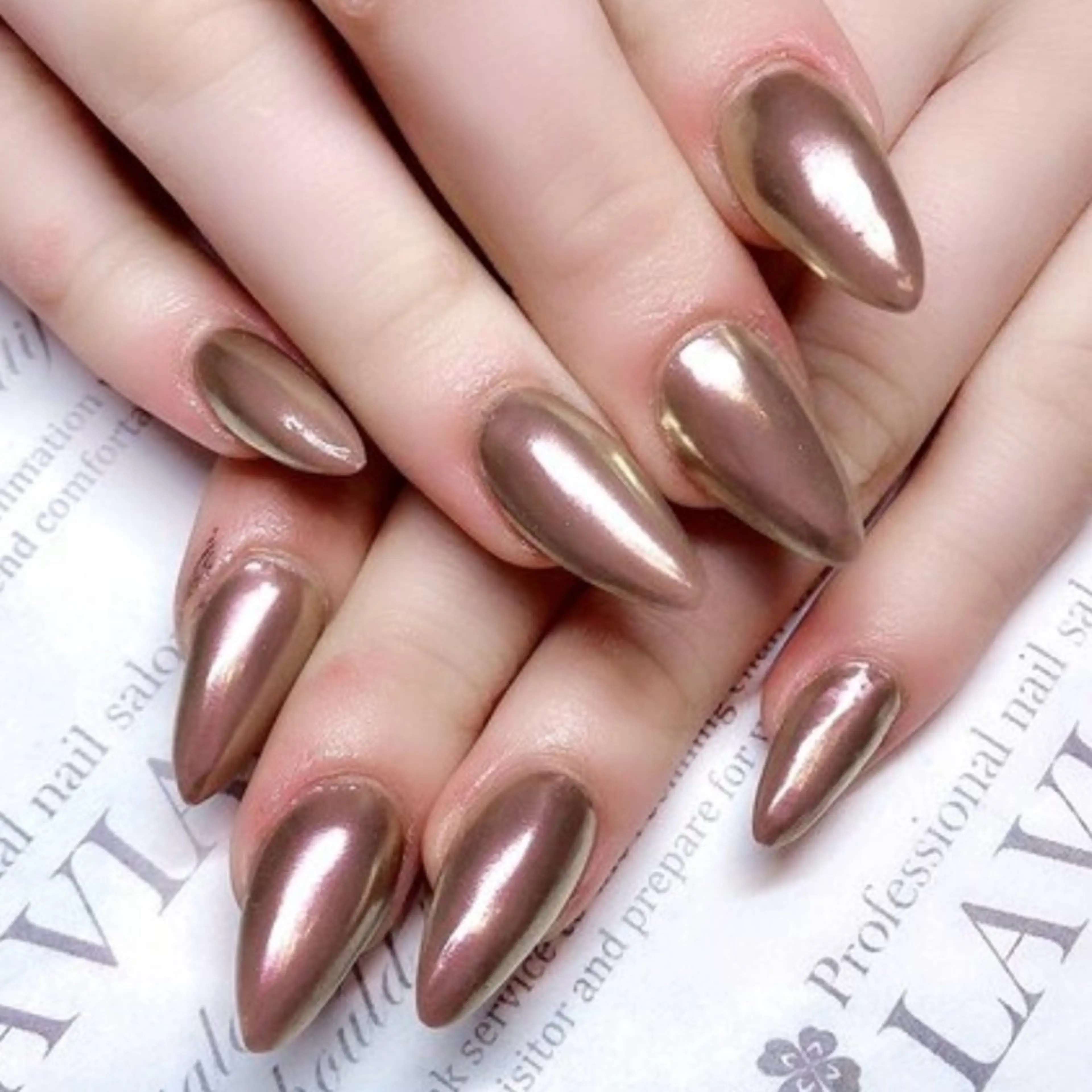 ネイル LAVIAS 【ラヴィアス】rieのネイルデザイン