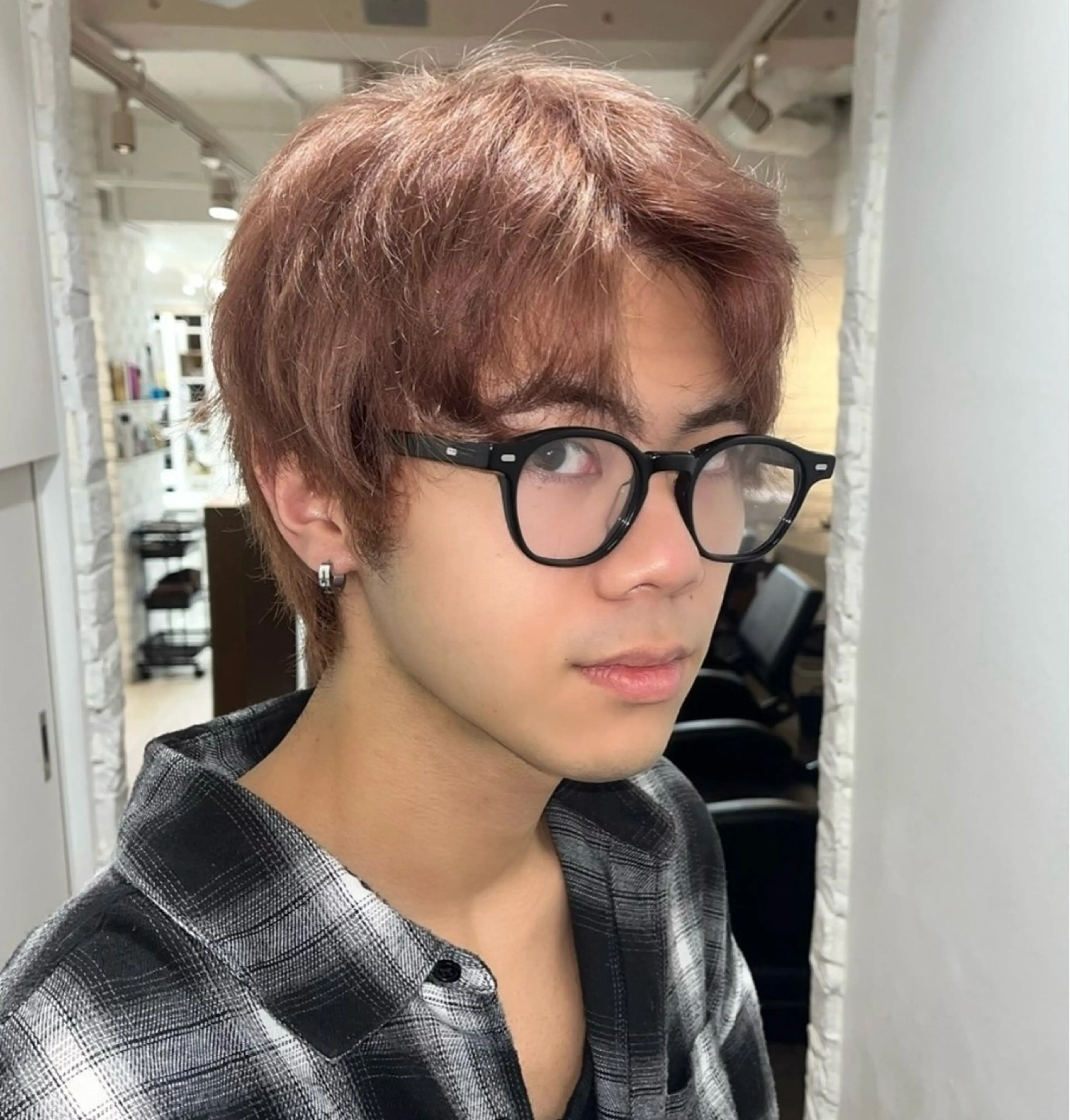 ショート カラー ベージュカラー ブリーチ ピンクカラー ピンクベージュ カット ヘアカラー トリートメント ヘッドスパ 【カラー支持率No. 1】リノ🪐のヘアスタイル