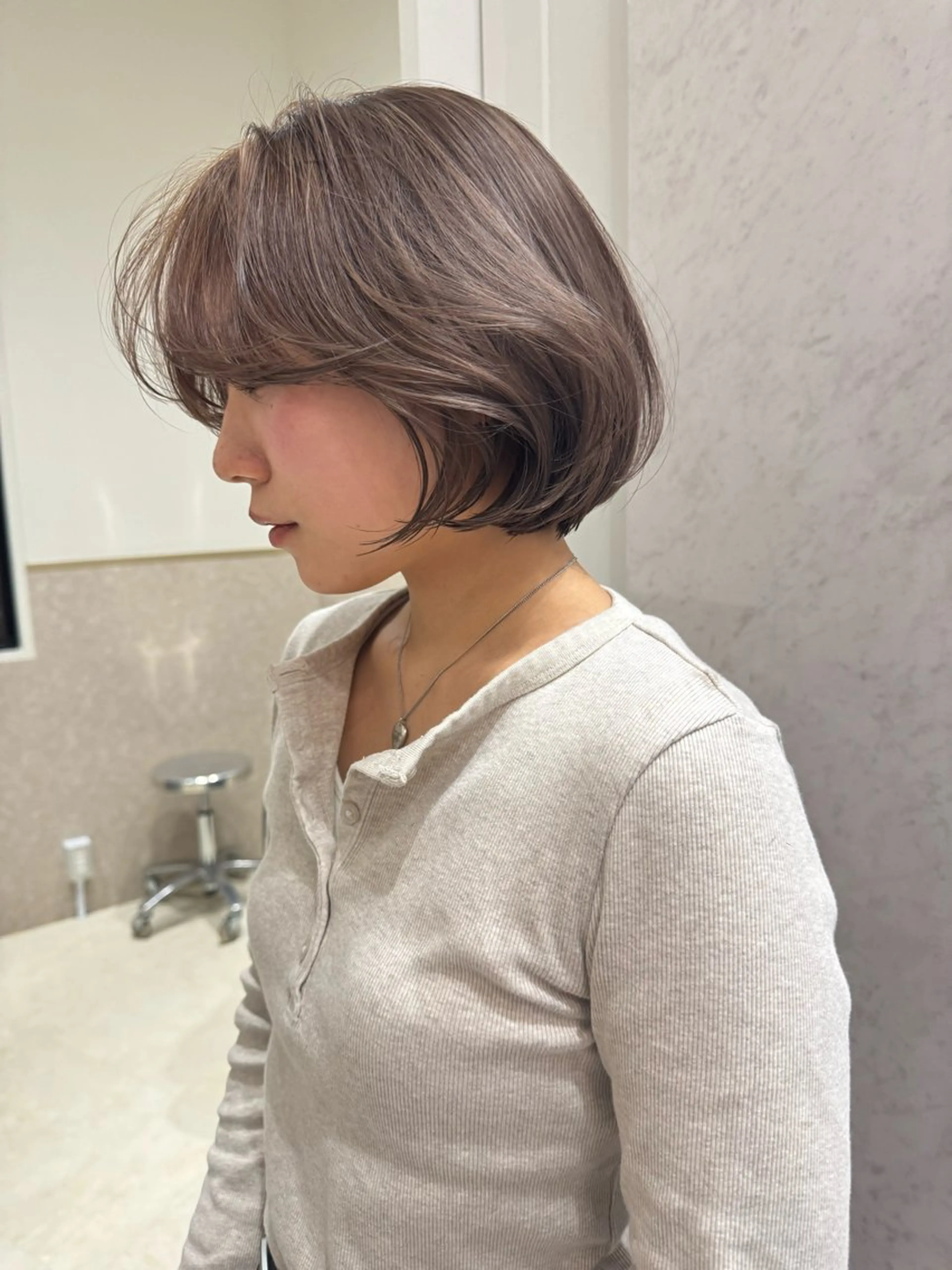 ミディアム ヘアカラー 捺葵 @72tomi__のヘアスタイル