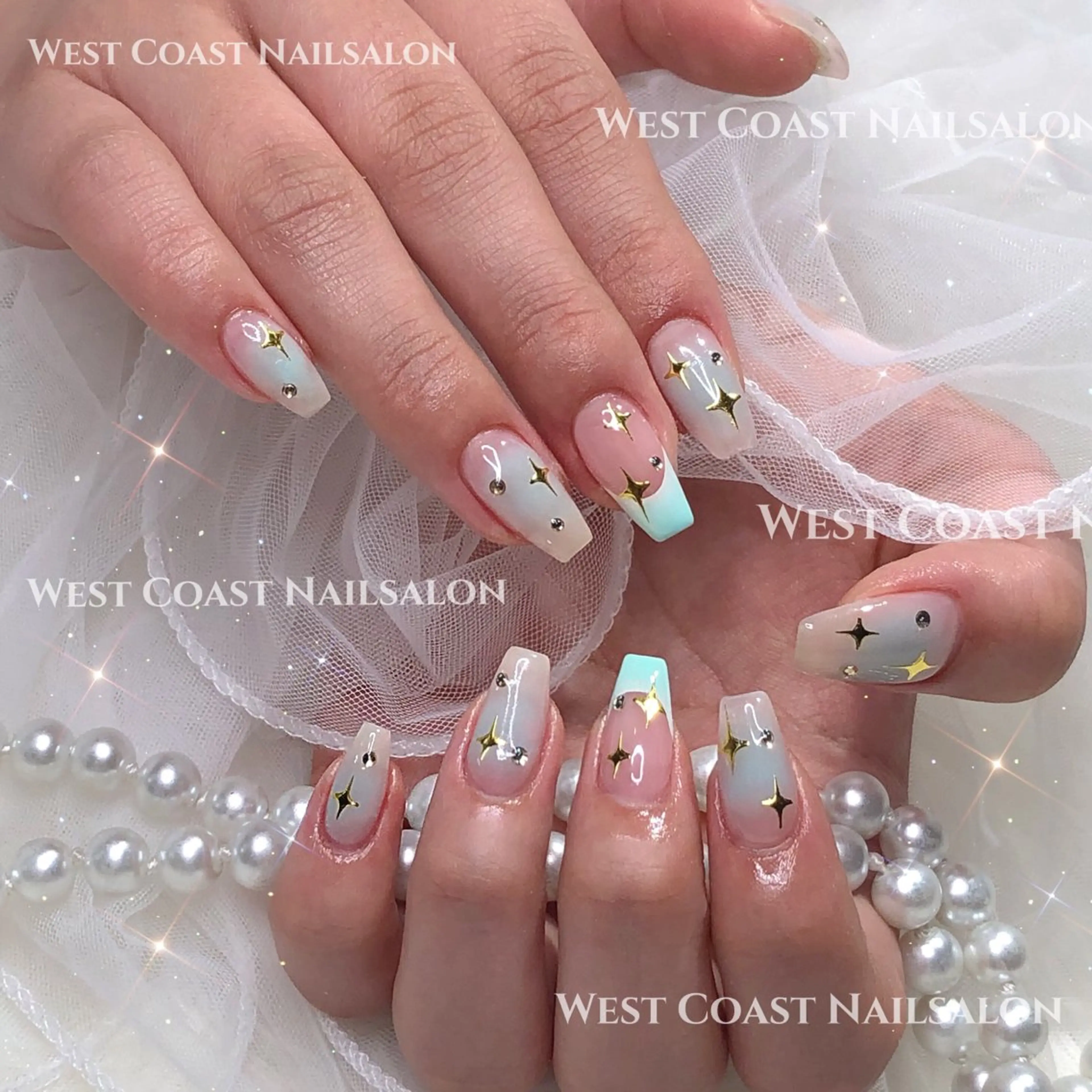 ネイル リボン、ガーリー パーツ放題専門店のネイルデザイン