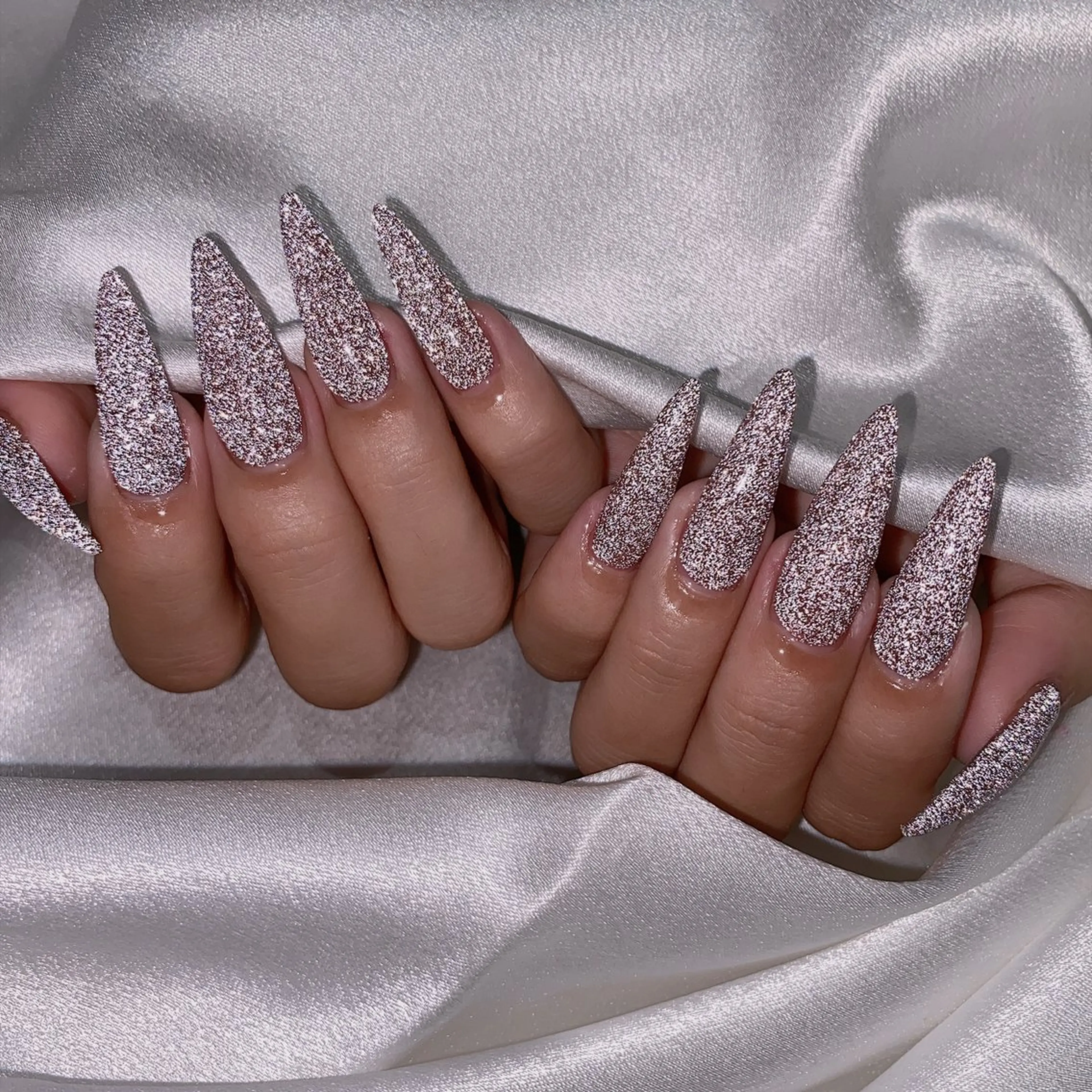 ネイル M2ネイルサロン【長さ出し&フィルイン導入店】所属・長さ出し専門店 RIRIのネイルデザイン