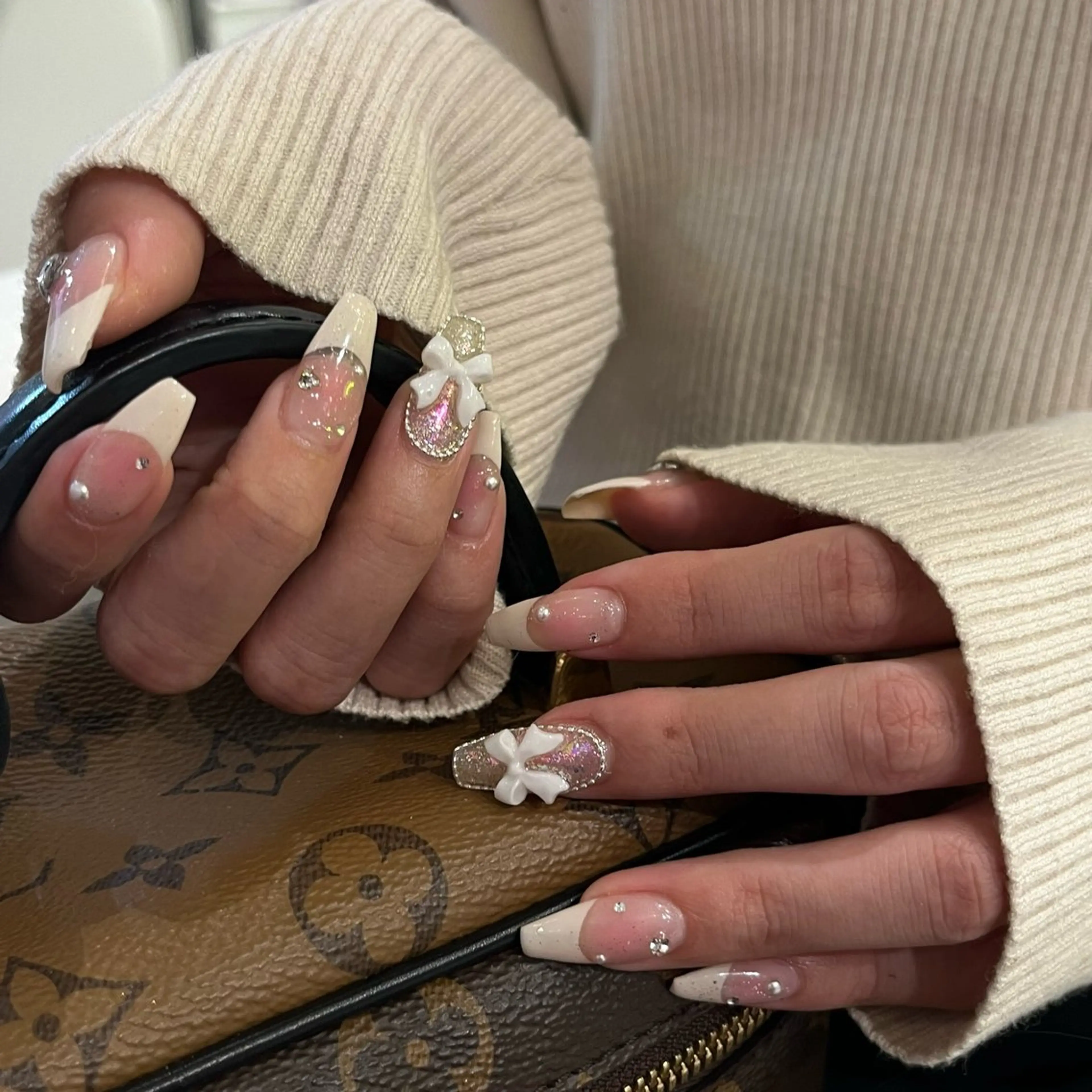 【練習モデル募集】ソフトジェルオフ無料 長さだし10本+持ち込みデザイン120🩷💟🫧の写真