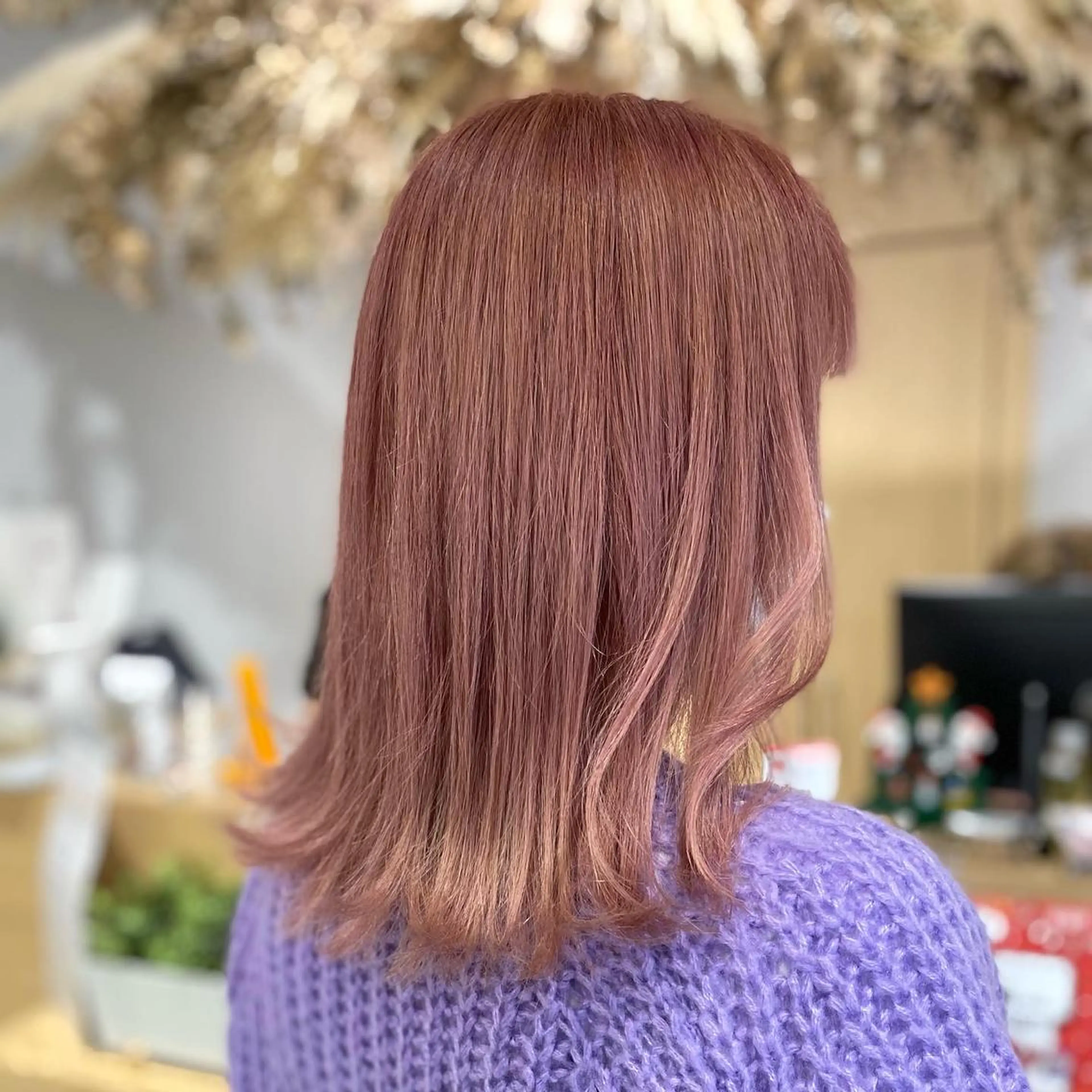 セミロング カラー カット ヘアカラー AVANCE京橋所属・ハイトーンヘア/ 島崎　タクミのヘアスタイル