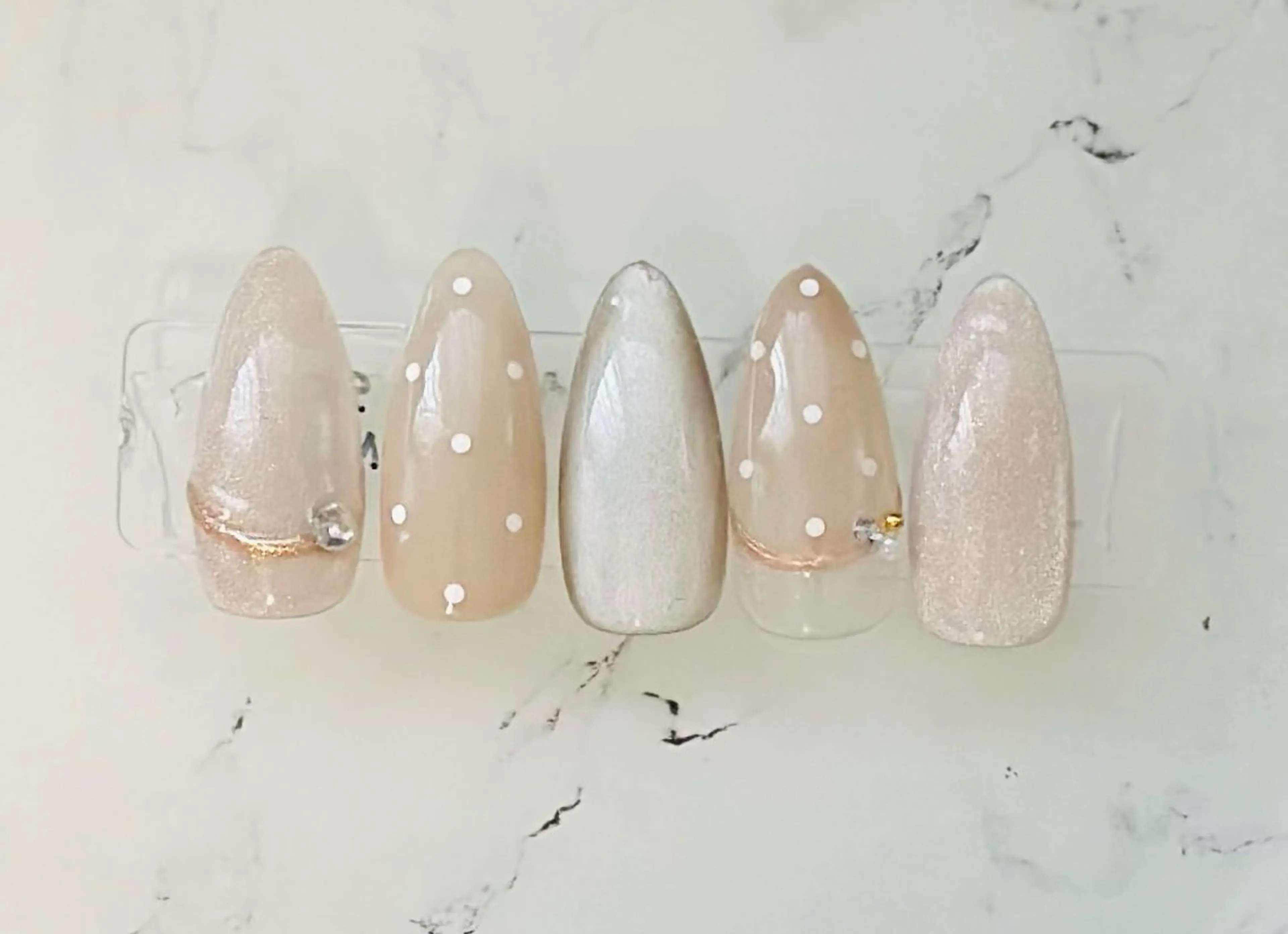 ネイル nailsalon oluoluのネイルデザイン