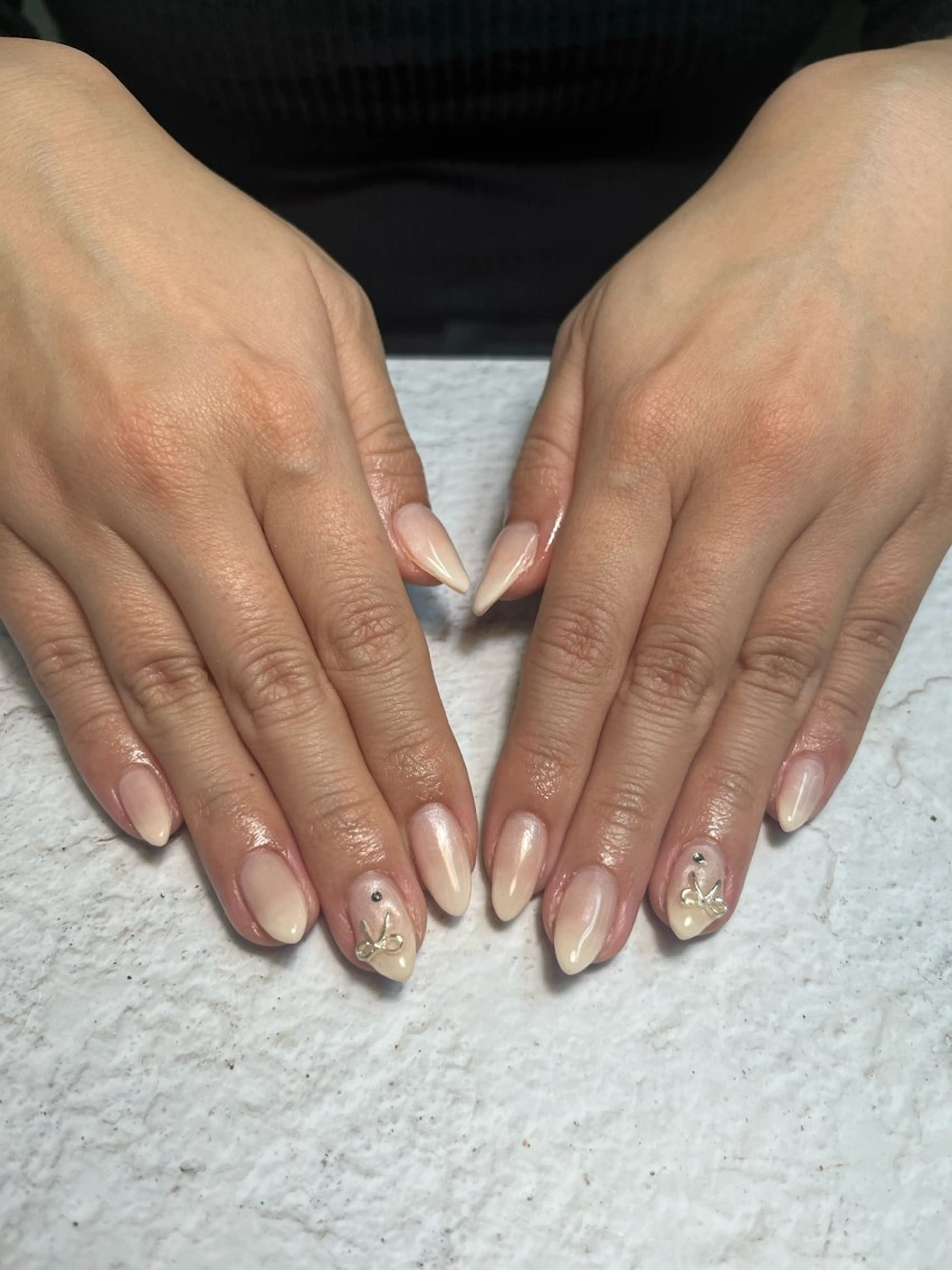 ネイル アートネイル リボン 春ネイル ハンドネイル 🩵atelier- 01 優奈🩵のネイルデザイン