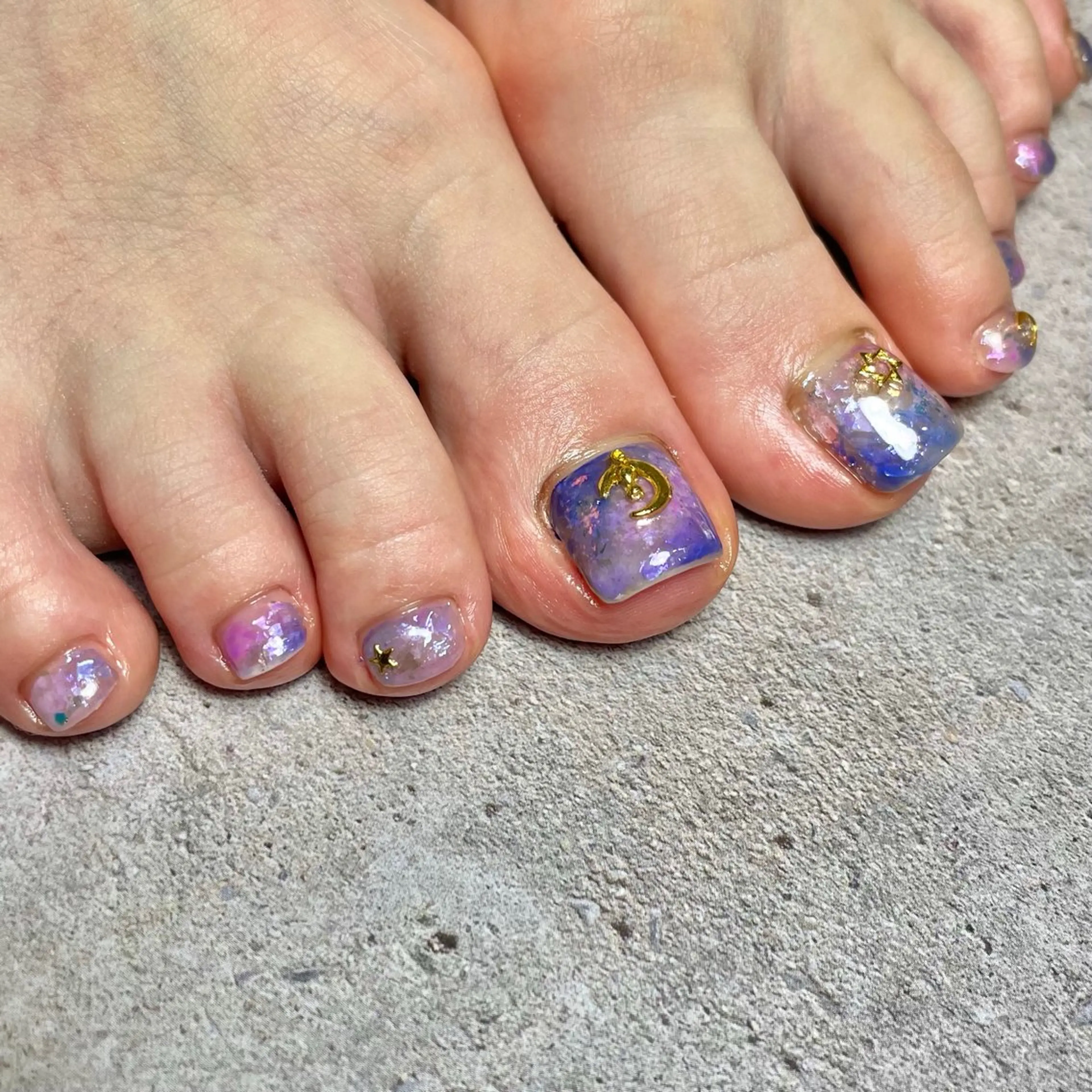 ネイル ブルー グラデーション キラキラネイル パープル Reflection marikoのネイルデザイン