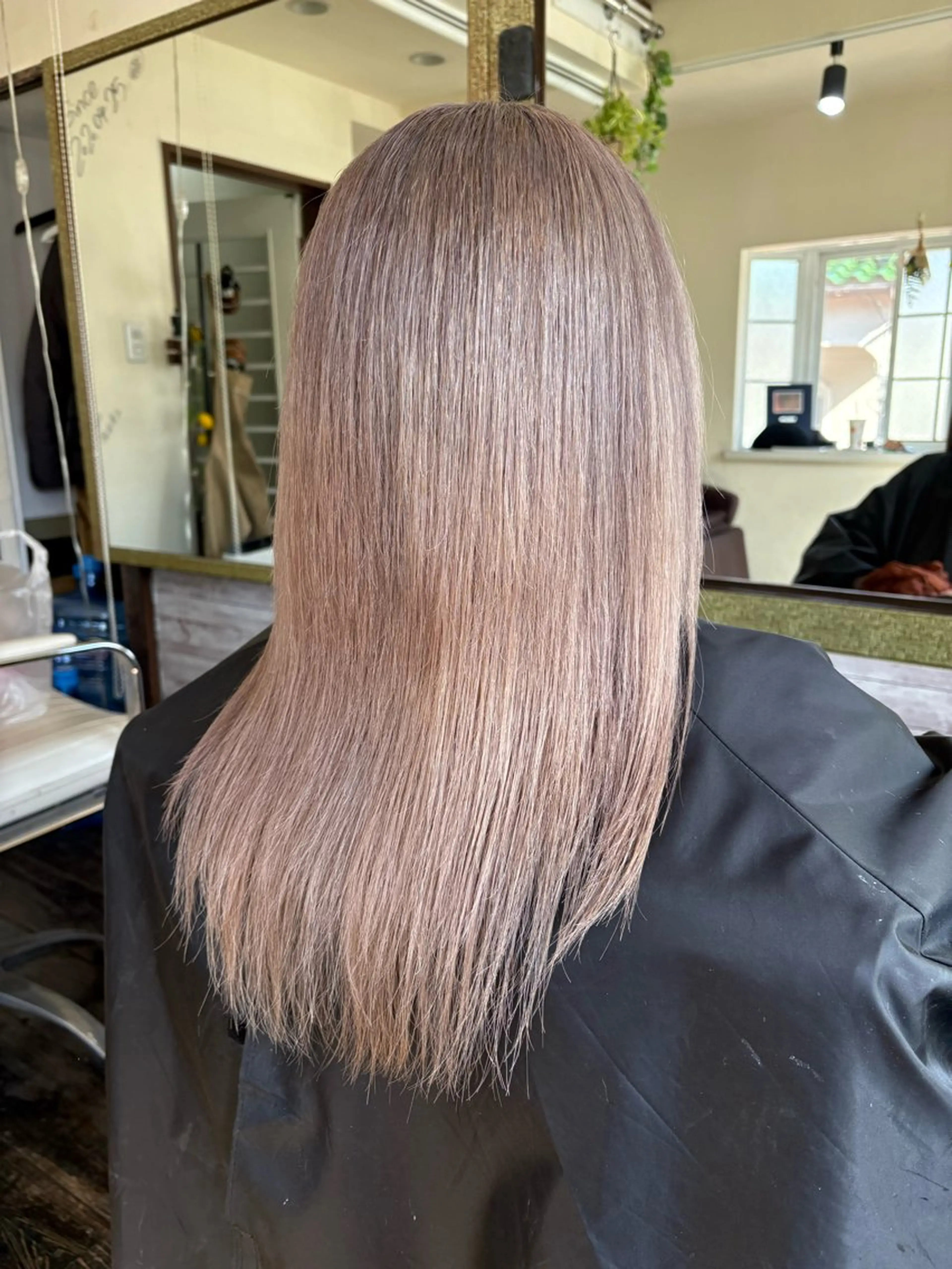 ミディアム カラー 渡辺 健太のヘアスタイル