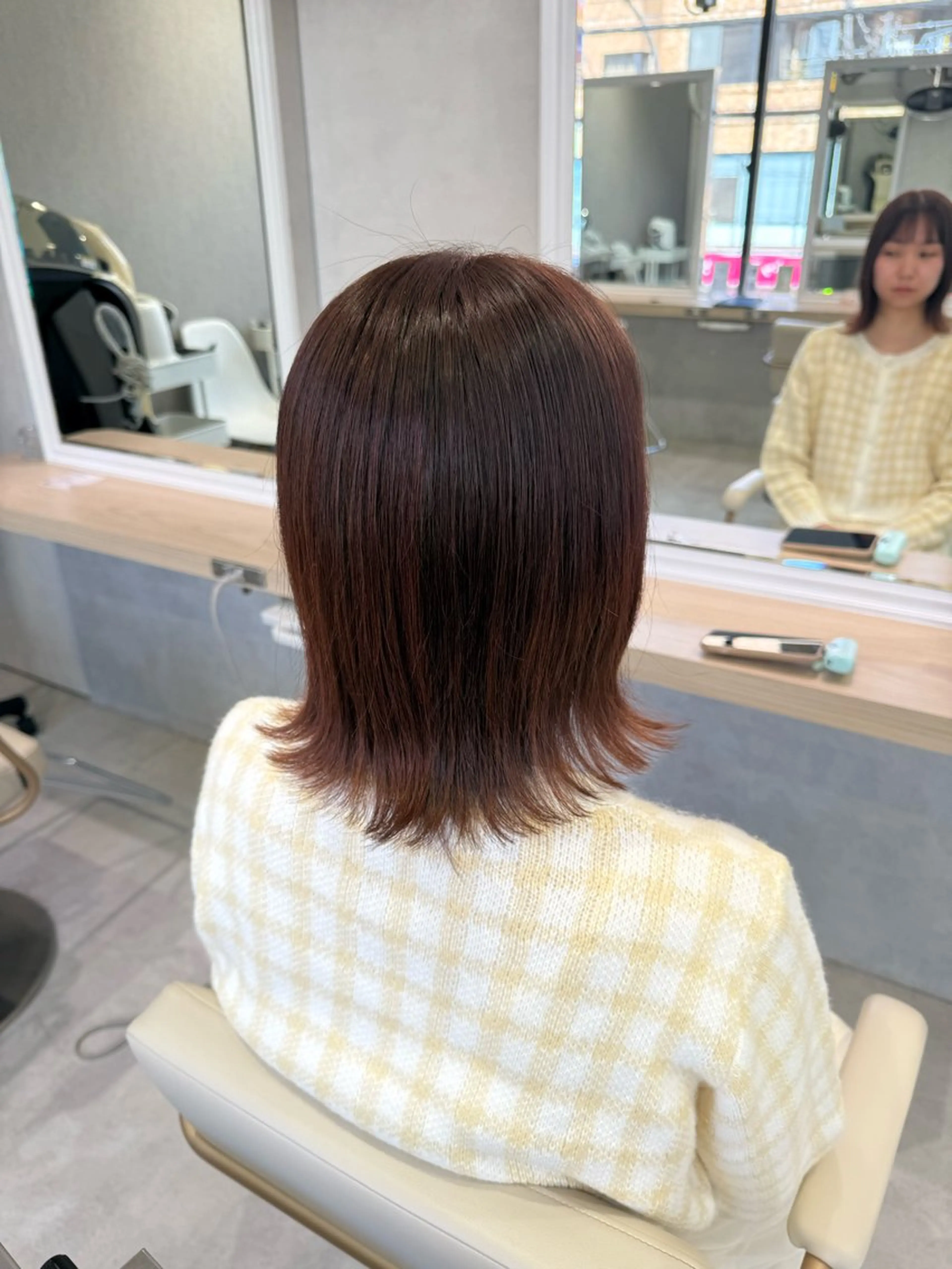 ミディアム カラー カット ヘアカラー トリートメント 美髪⭐︎髪質改善 井上　康司のヘアスタイル