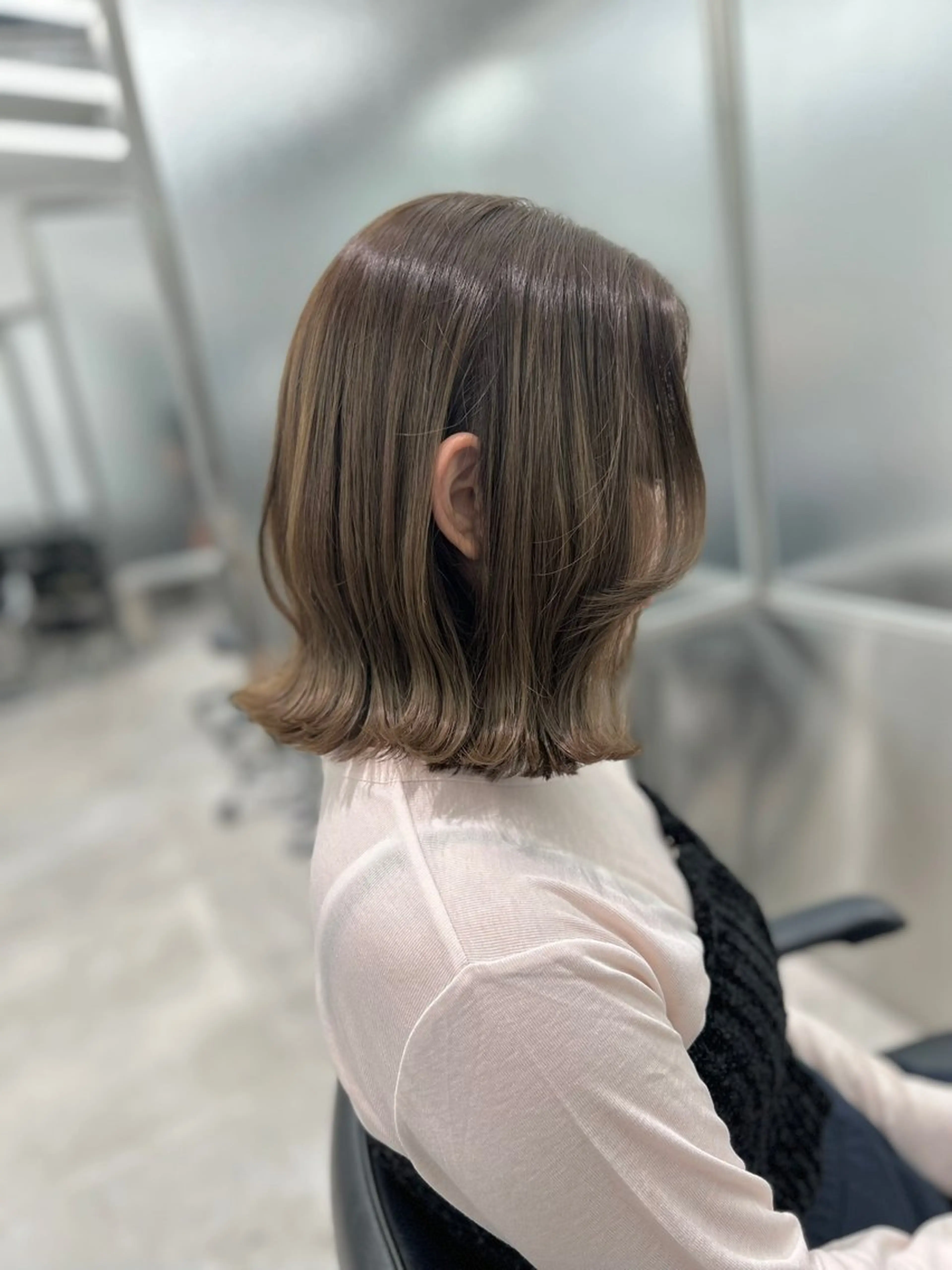 ミディアム カラー 透明感カラー 外国人風カラー GO TODAY  SHAIR SALON 梅田NU茶屋町店所属・田中成美/レイヤー カット/透明感カラーのヘアスタイル