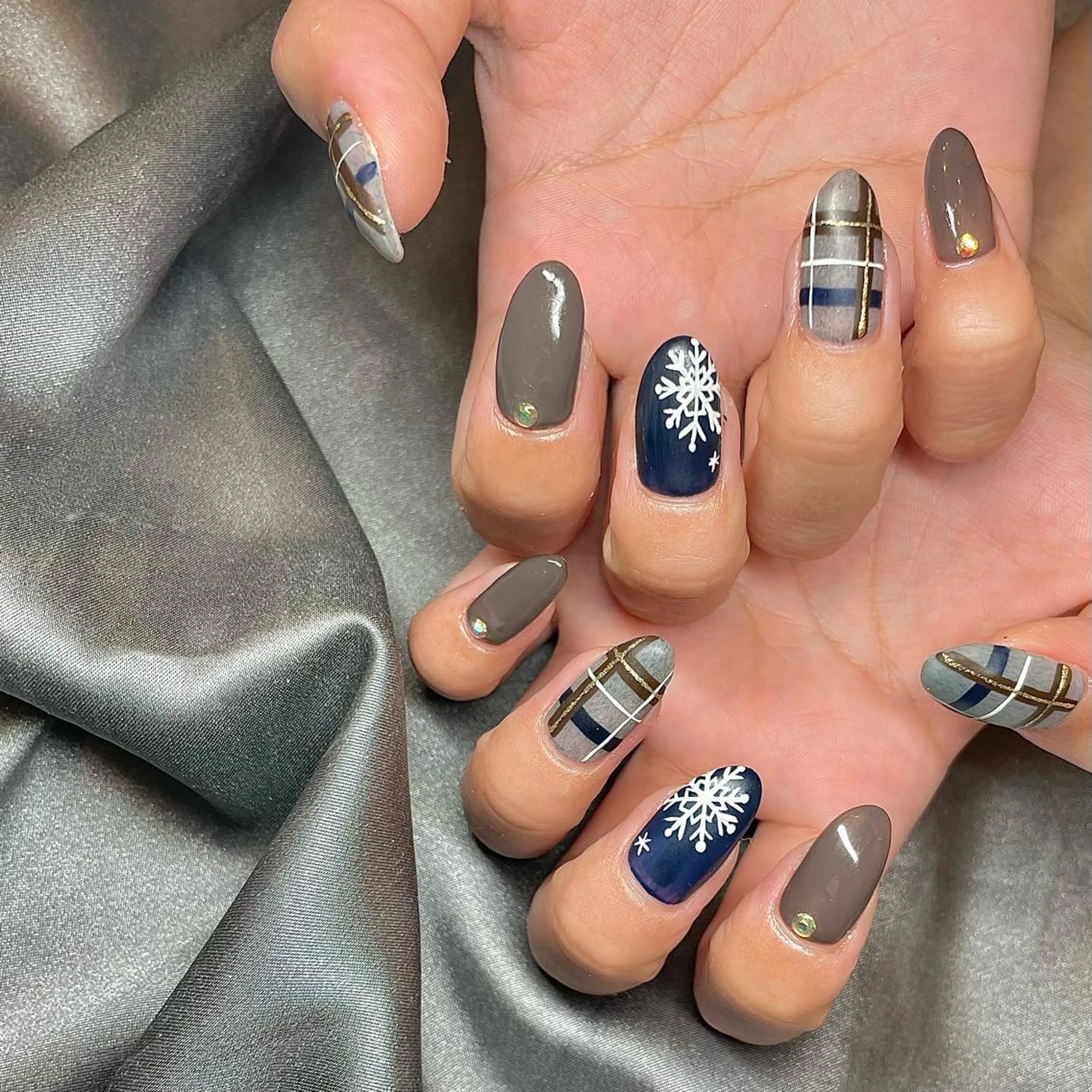 セミロング カラー パーマ ヘアアレンジ メンズ キッズ ネイル マツエク・マツパ アイブロウ nail&eye Aoのマツエク・マツパデザイン