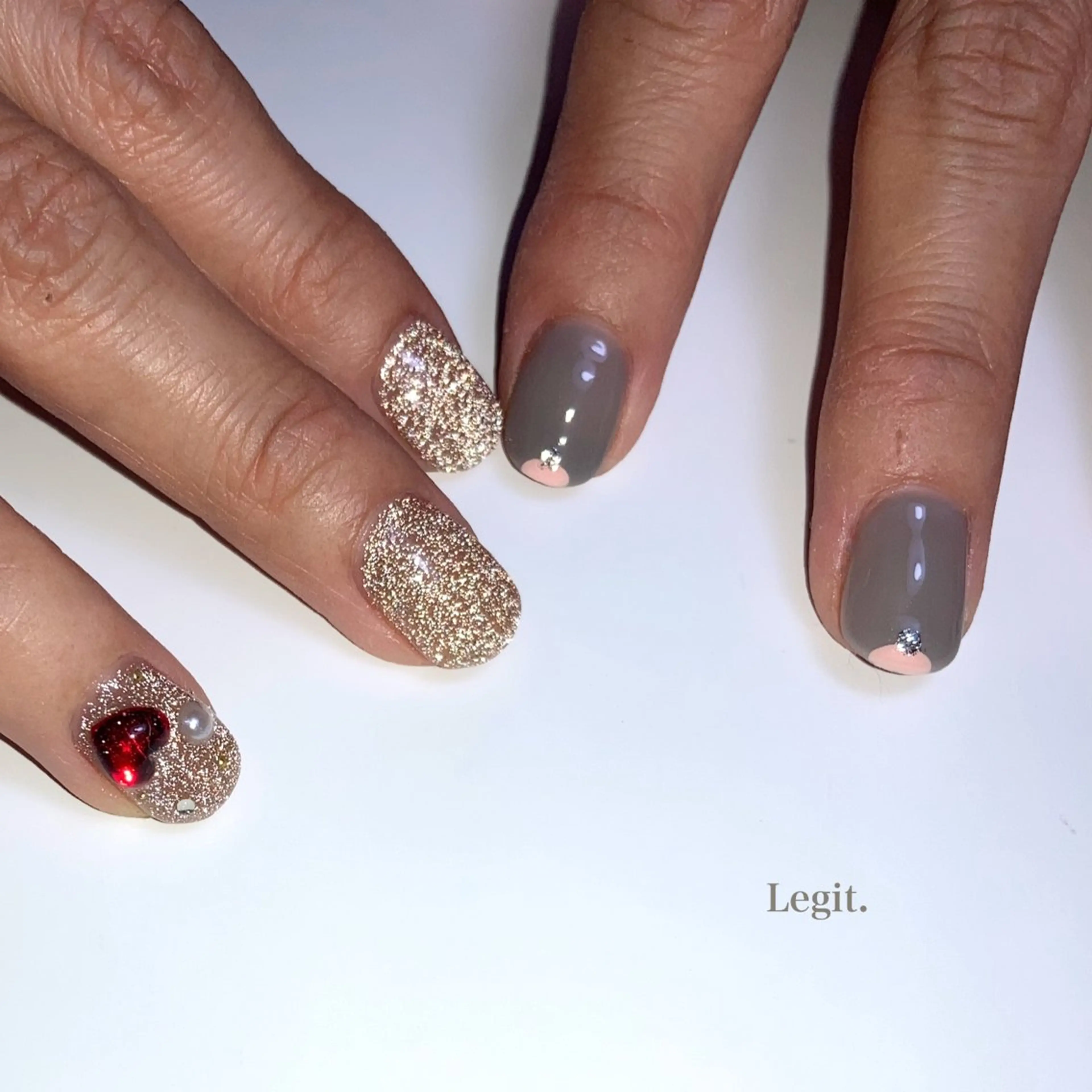 ネイル Legit nail salonのネイルデザイン