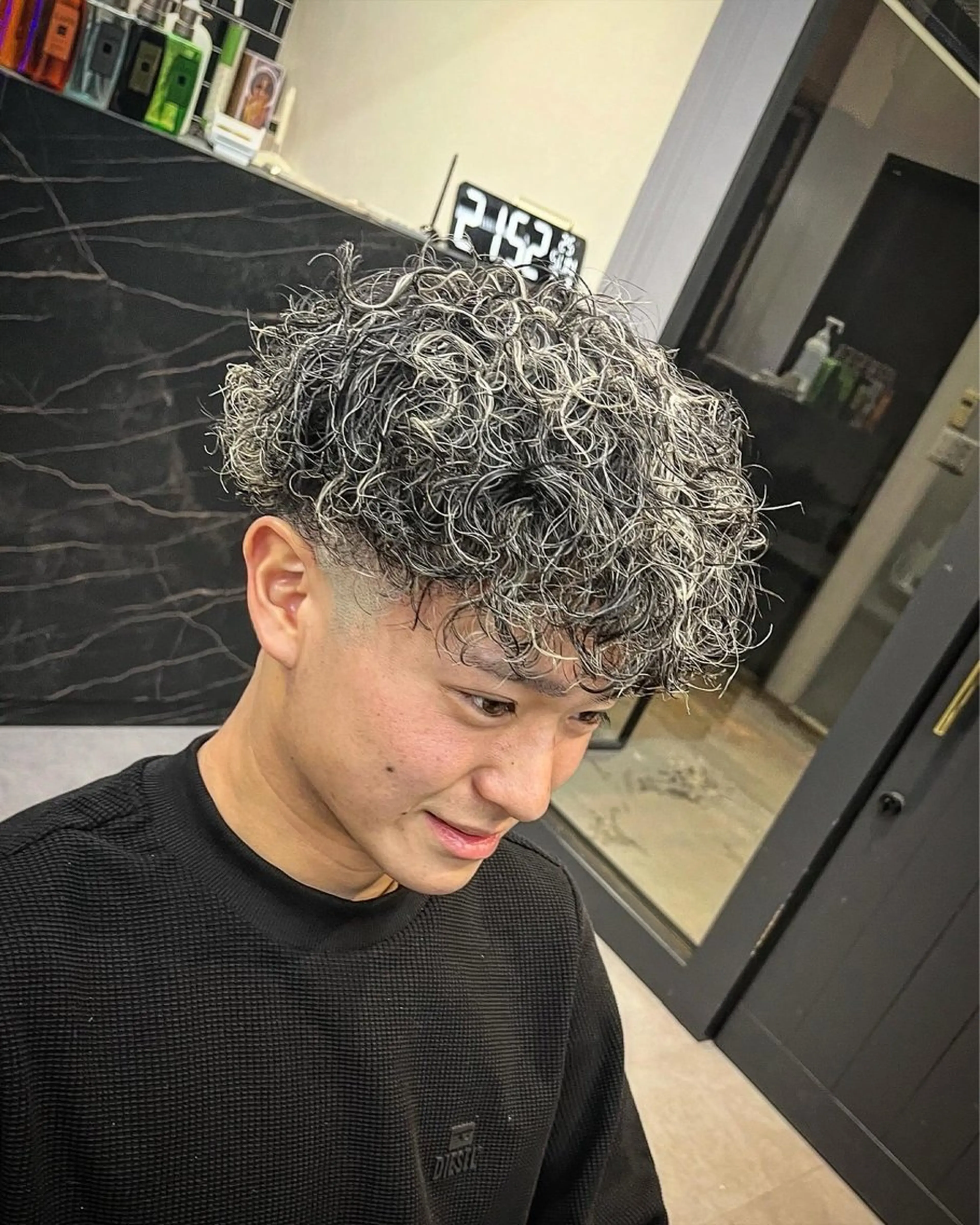 ショート パーマ ヘアアレンジ メンズ メンズメッシュ スペインカール カット ヘアカラー パーマ ヘアセット men'slapis YUTOのヘアスタイル