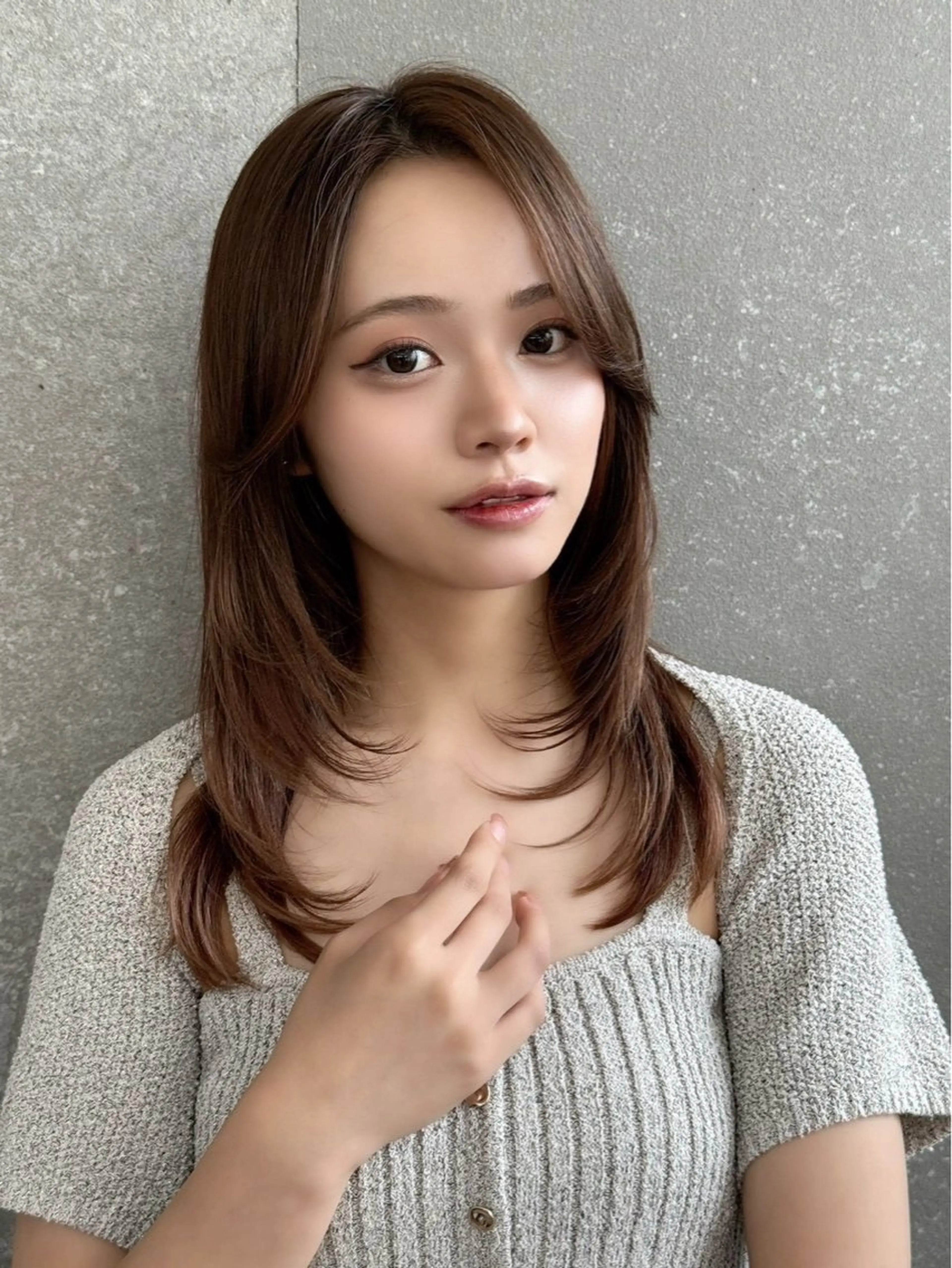 ミディアム カット ヘアカラー トリートメント ai / Lond idealのヘアスタイル