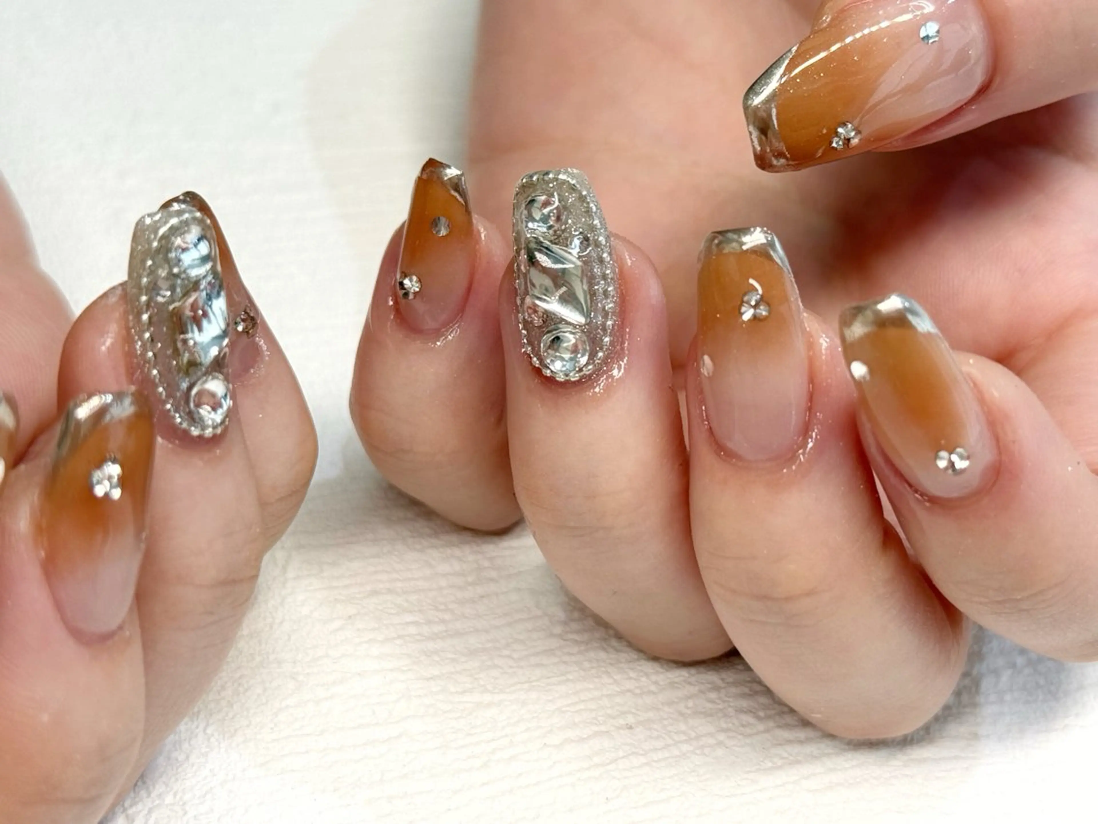 ネイル sofa Ayanaのネイルデザイン