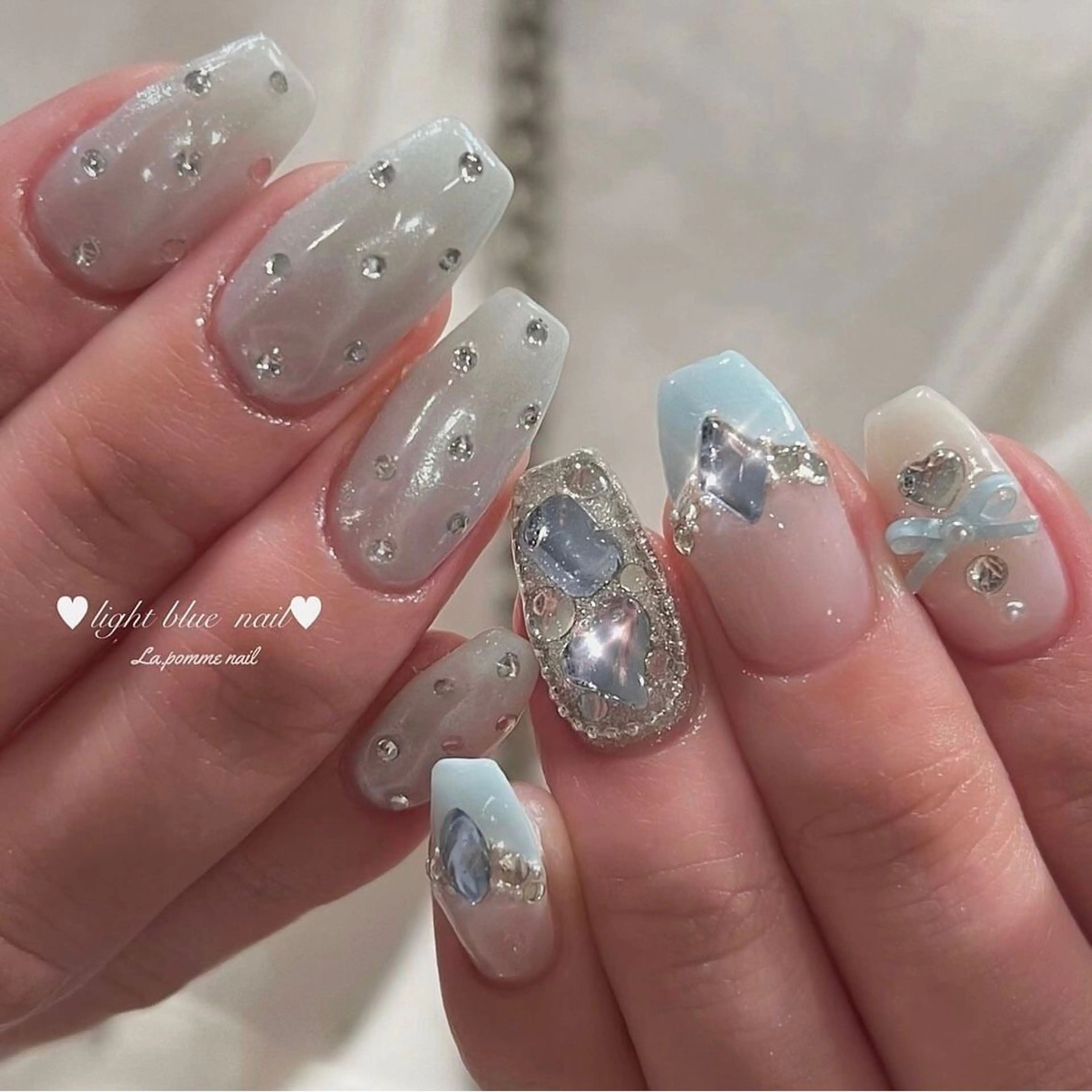 ネイル グラデーション ラメ(グリッター) マグネットネイル ミラーネイル ニュアンスネイル ハンドネイル Lumi de nails所属・Lumi de nailsのネイルデザイン