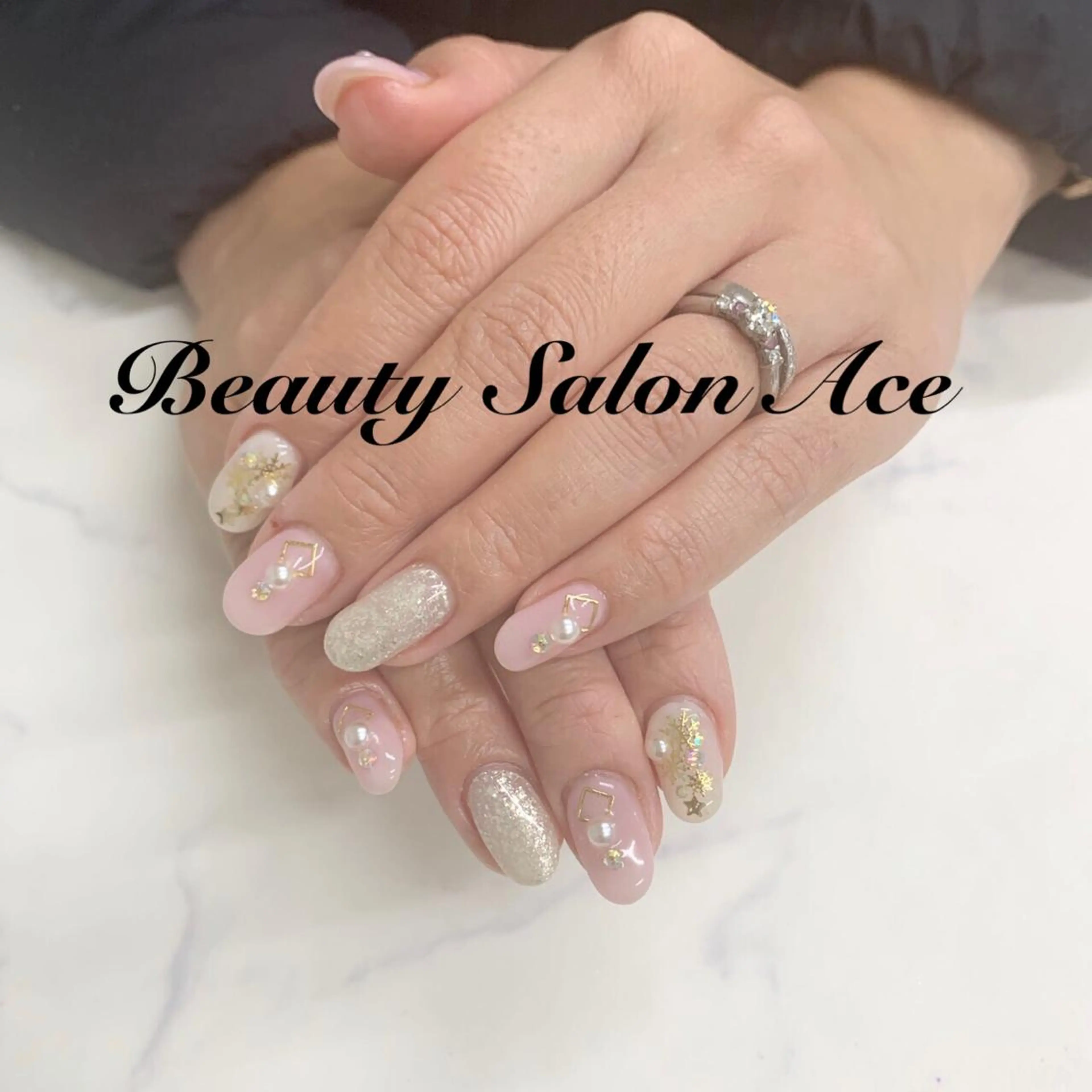 ネイル アートネイル 長さ出し ジェルネイル ラメ(グリッター) メンズネイル ハンドネイル ハンドケア Beauty Salon Ace(ネイルサロン エース)所属・池袋フィルイン Ace♡長さだしのネイルデザイン