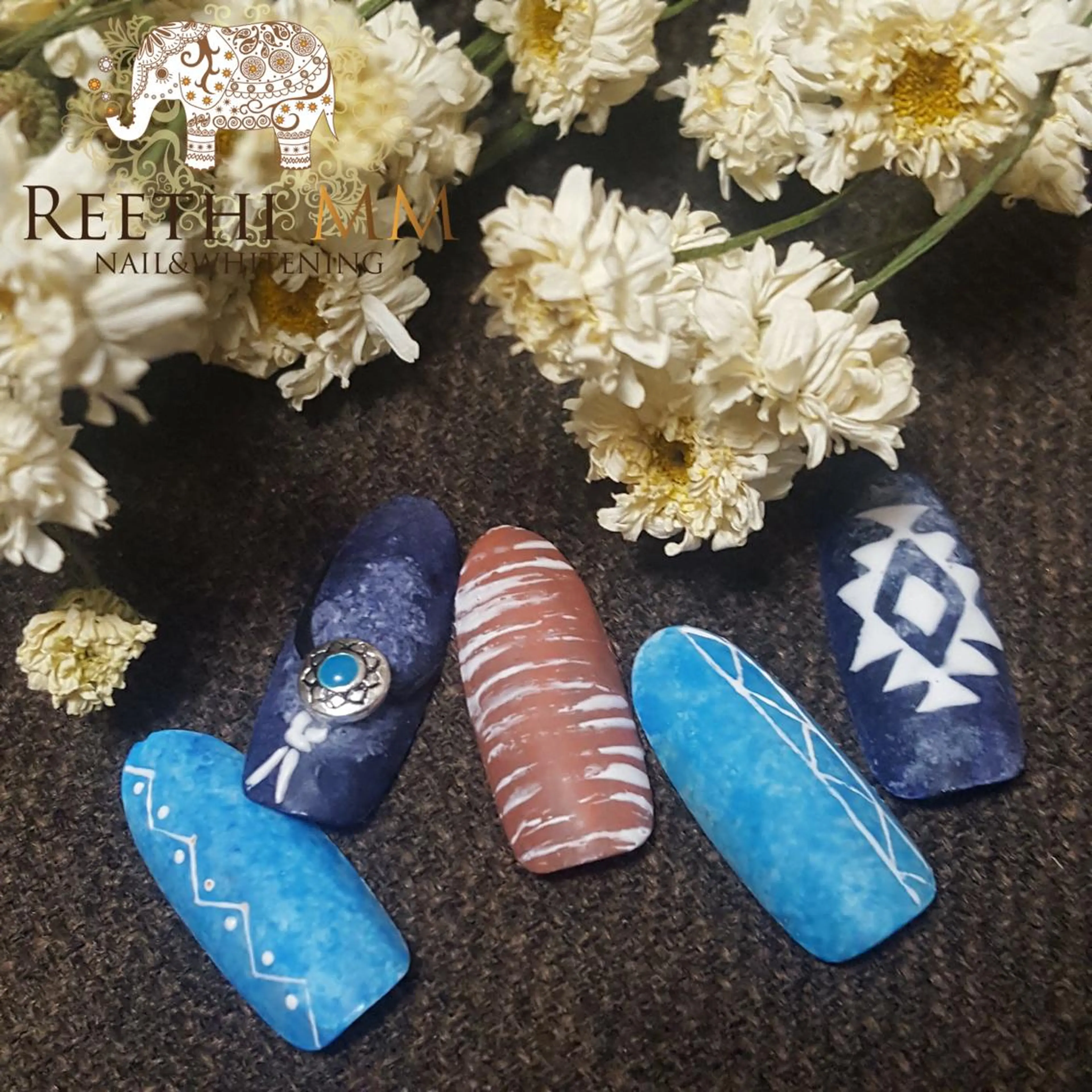 ネイル ネイリスト riiisaのネイルデザイン