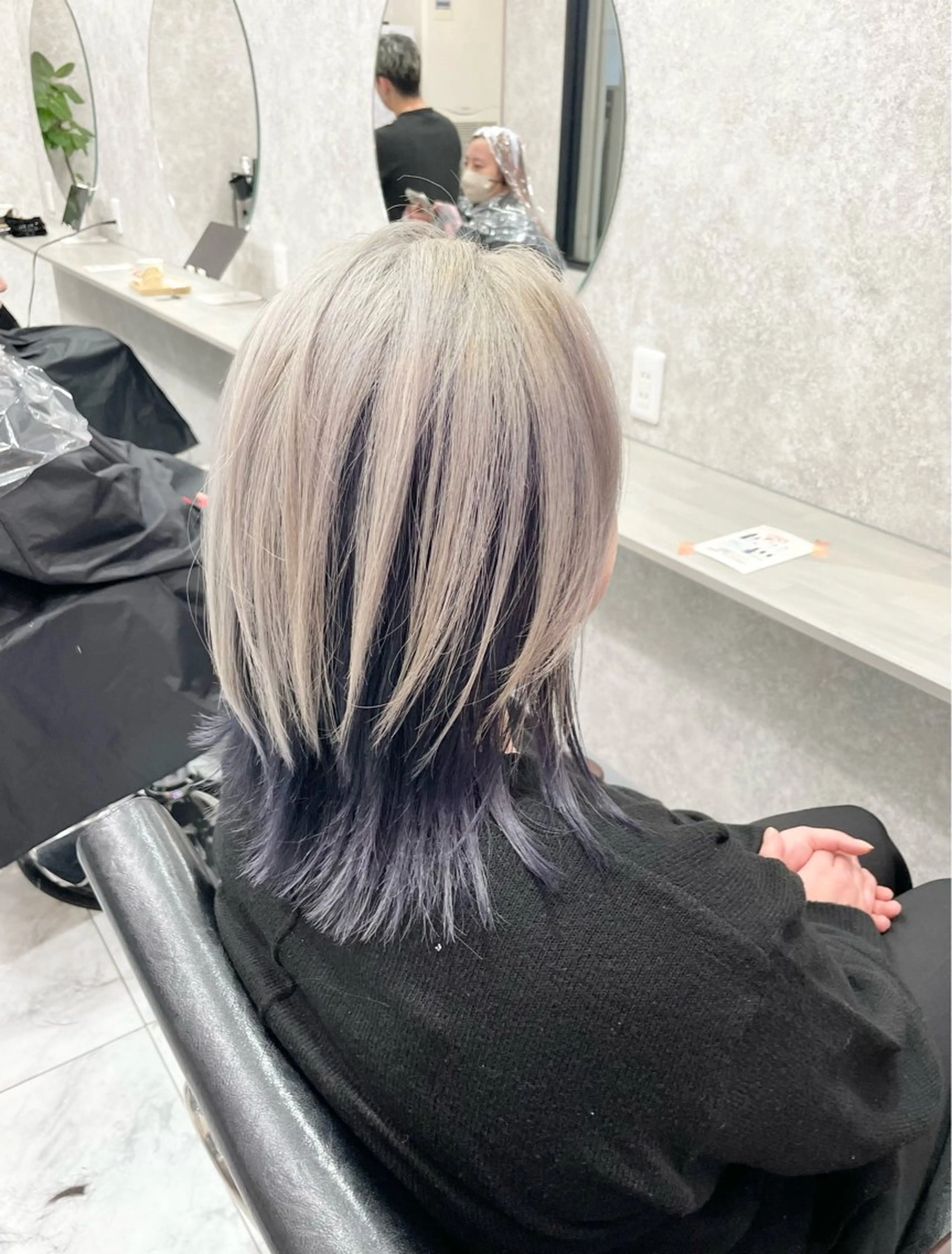 ミディアム 🦋ハイトーン🦋 石山 希理🦋のヘアスタイル