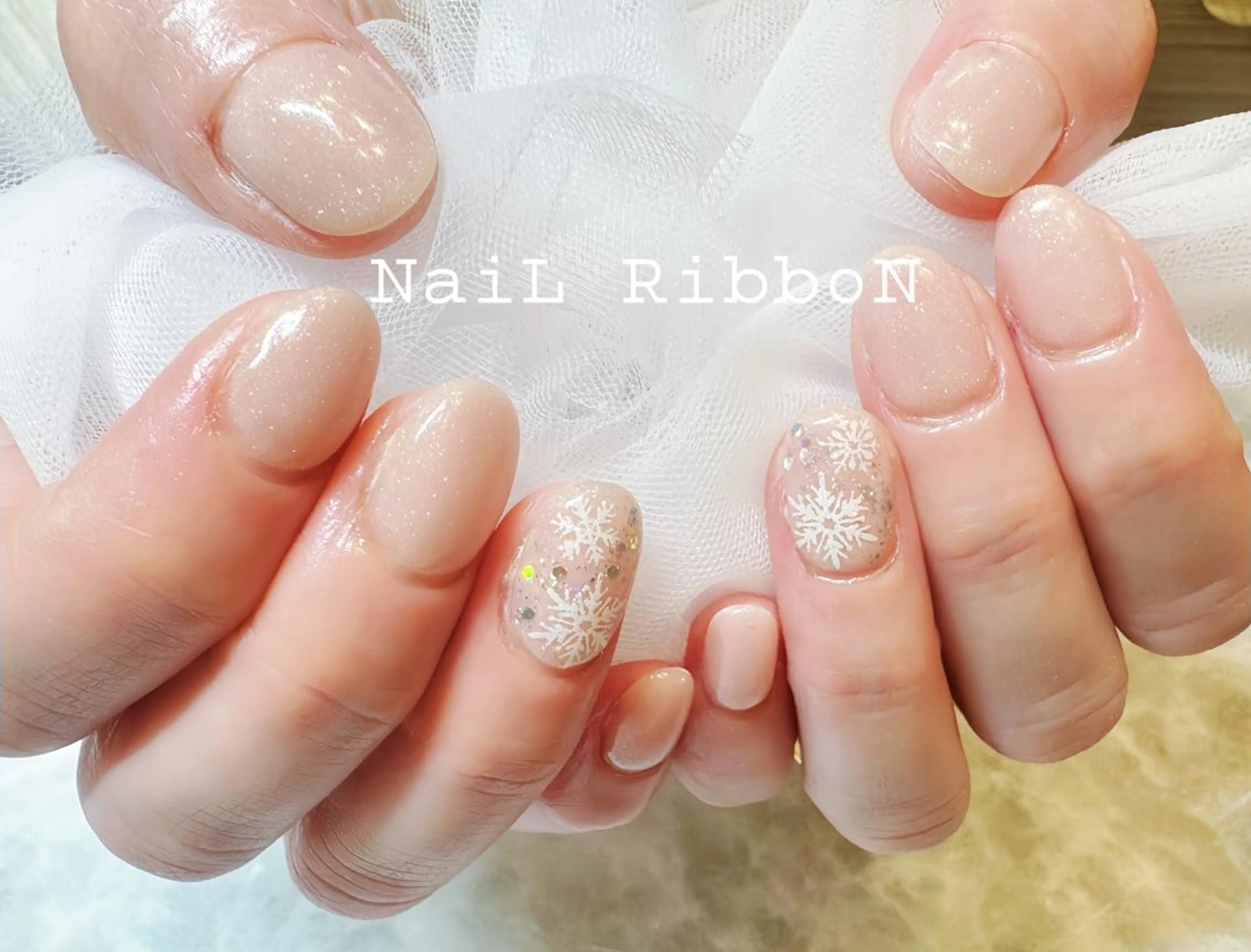 ネイル ハンドネイル ネイルリボン 受付スタッフのネイルデザイン