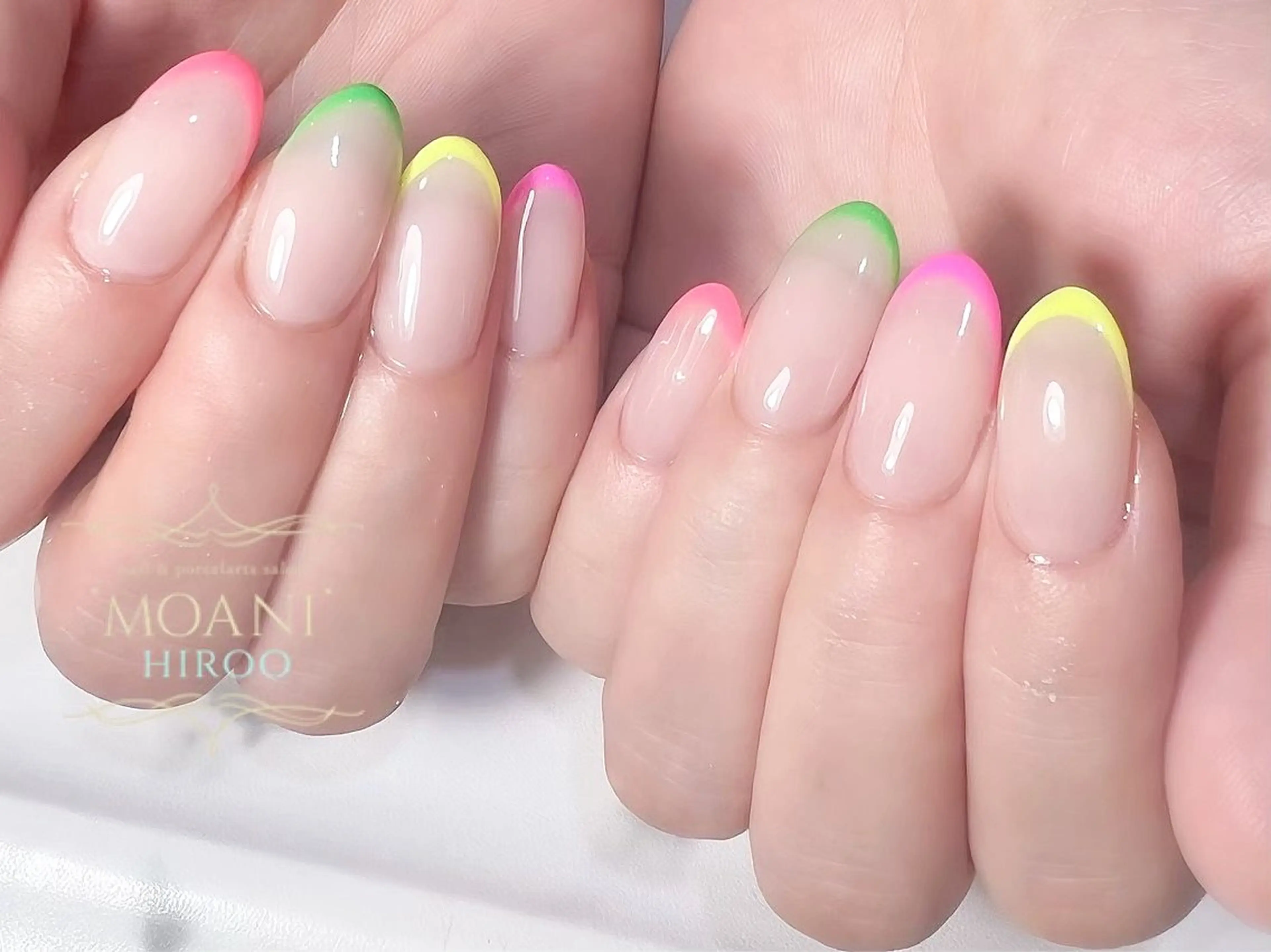 ネイル フレンチネイル フィルインネイルサロンMOANIHiroo 恵比寿店所属・NAGAFUCHI HONOKAのネイルデザイン
