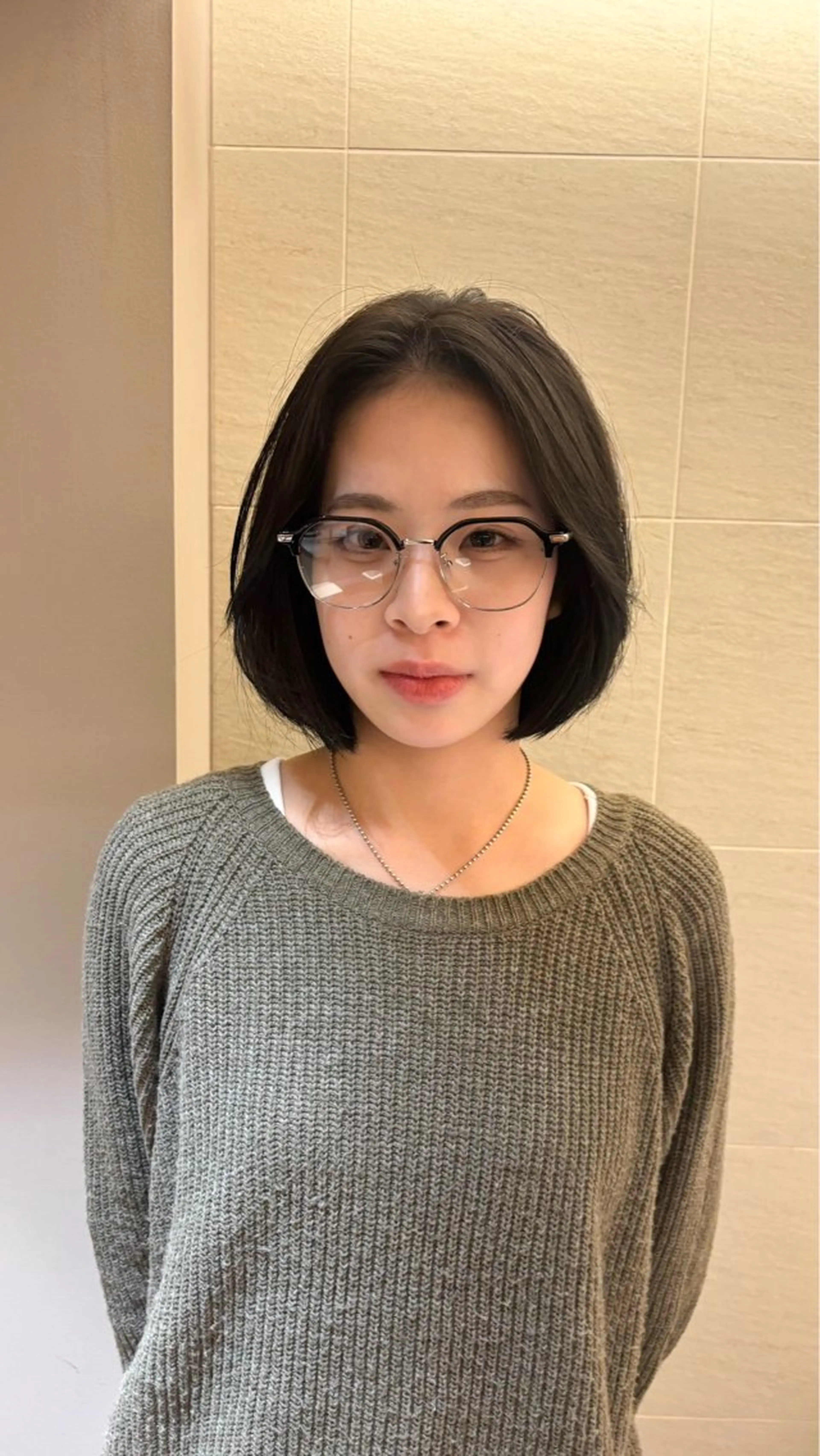 カラー Yiye神宮前店所属・kuraoka saraのヘアスタイル