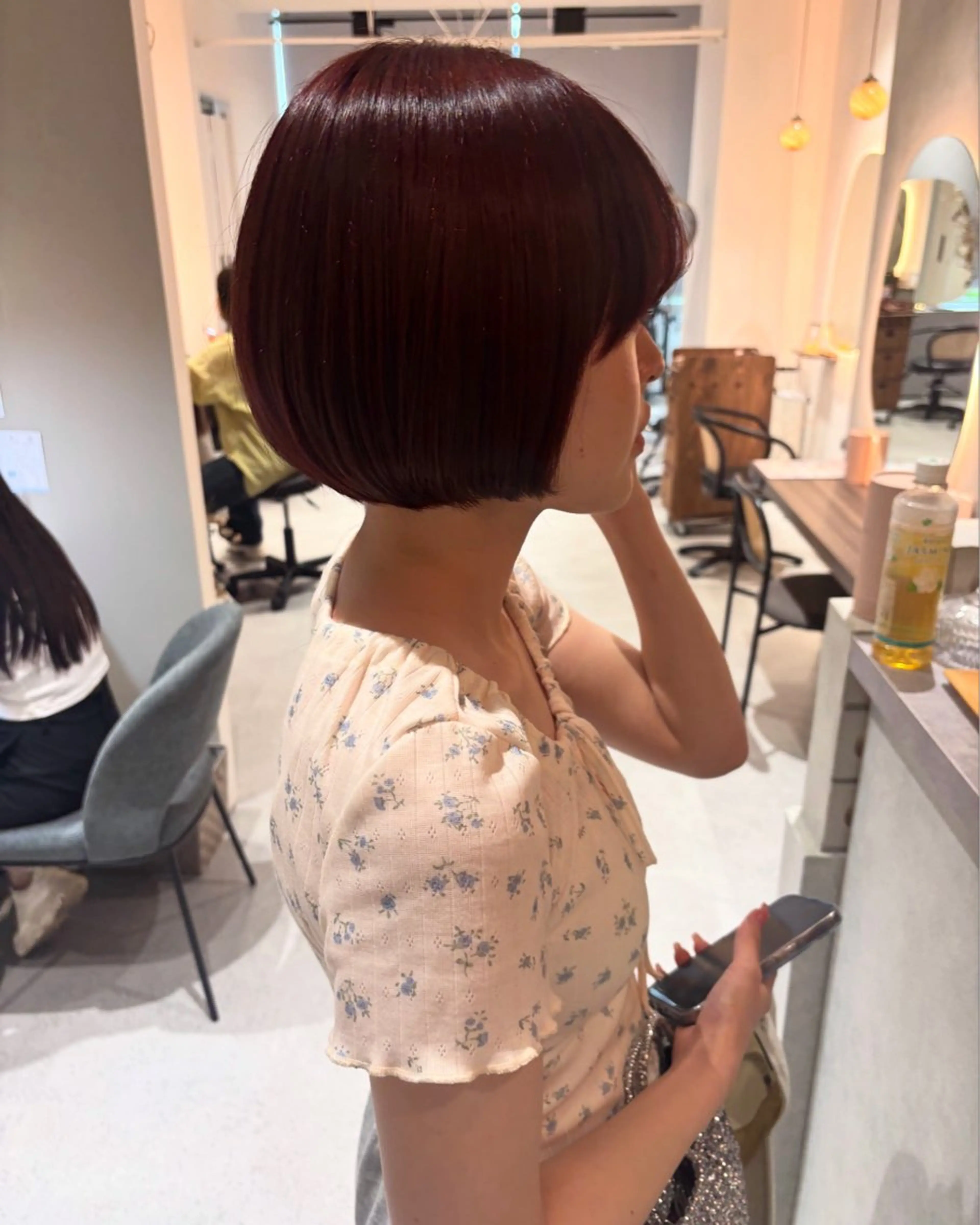 ショート ボブ 伸ばしかけ 大久保 愛のヘアスタイル