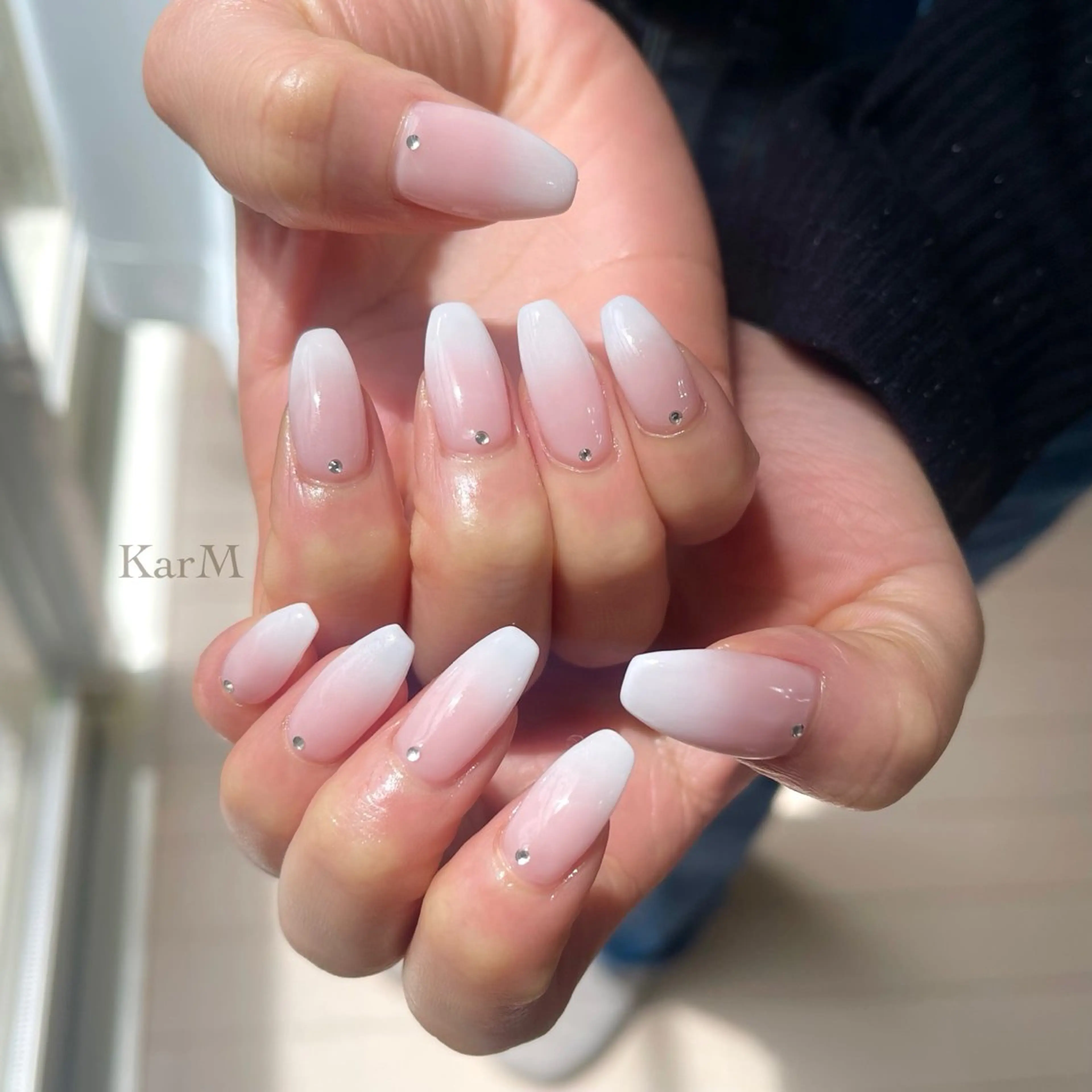 ネイル オーロラネイル チークネイル フレンチネイル グラデーション 韓国ネイル ハンドネイル ogino karinのネイルデザイン