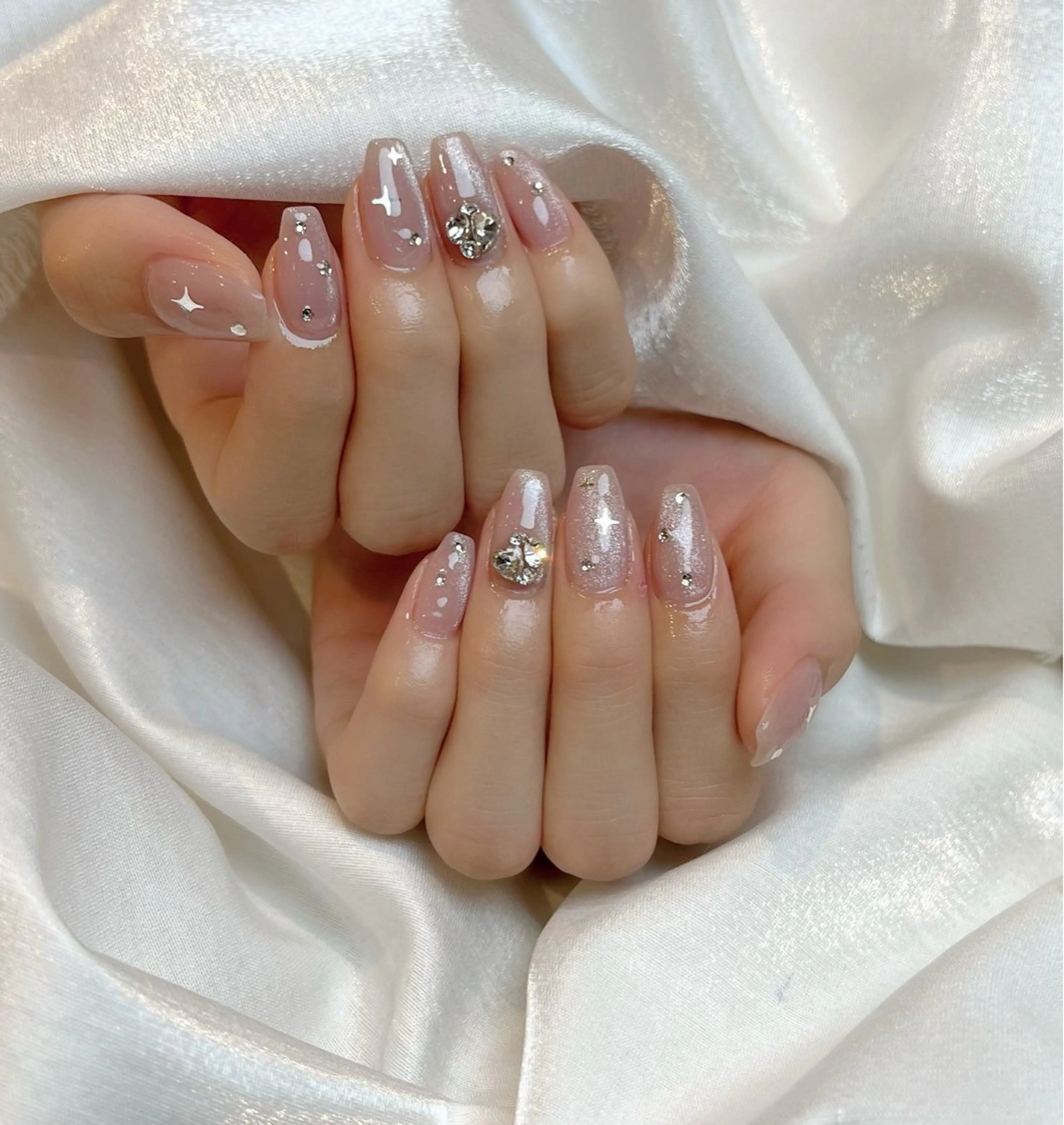 ネイル Lino+ ネイル&よもぎ蒸しのネイルデザイン