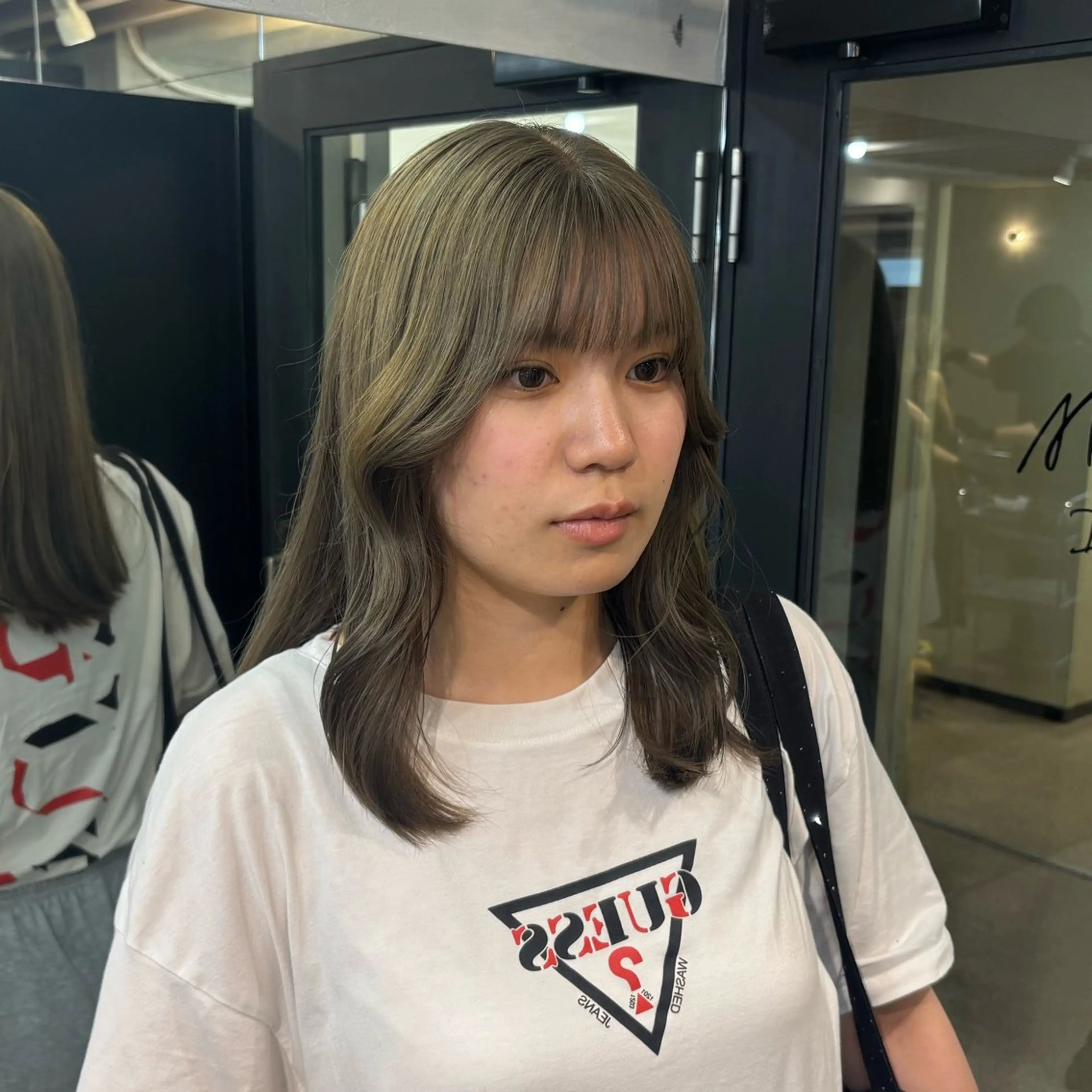 セミロング カラー ヘアアレンジ ヘアカラー トリートメント 🎀暖色/ベージュ× ハイトーン💫りののヘアスタイル