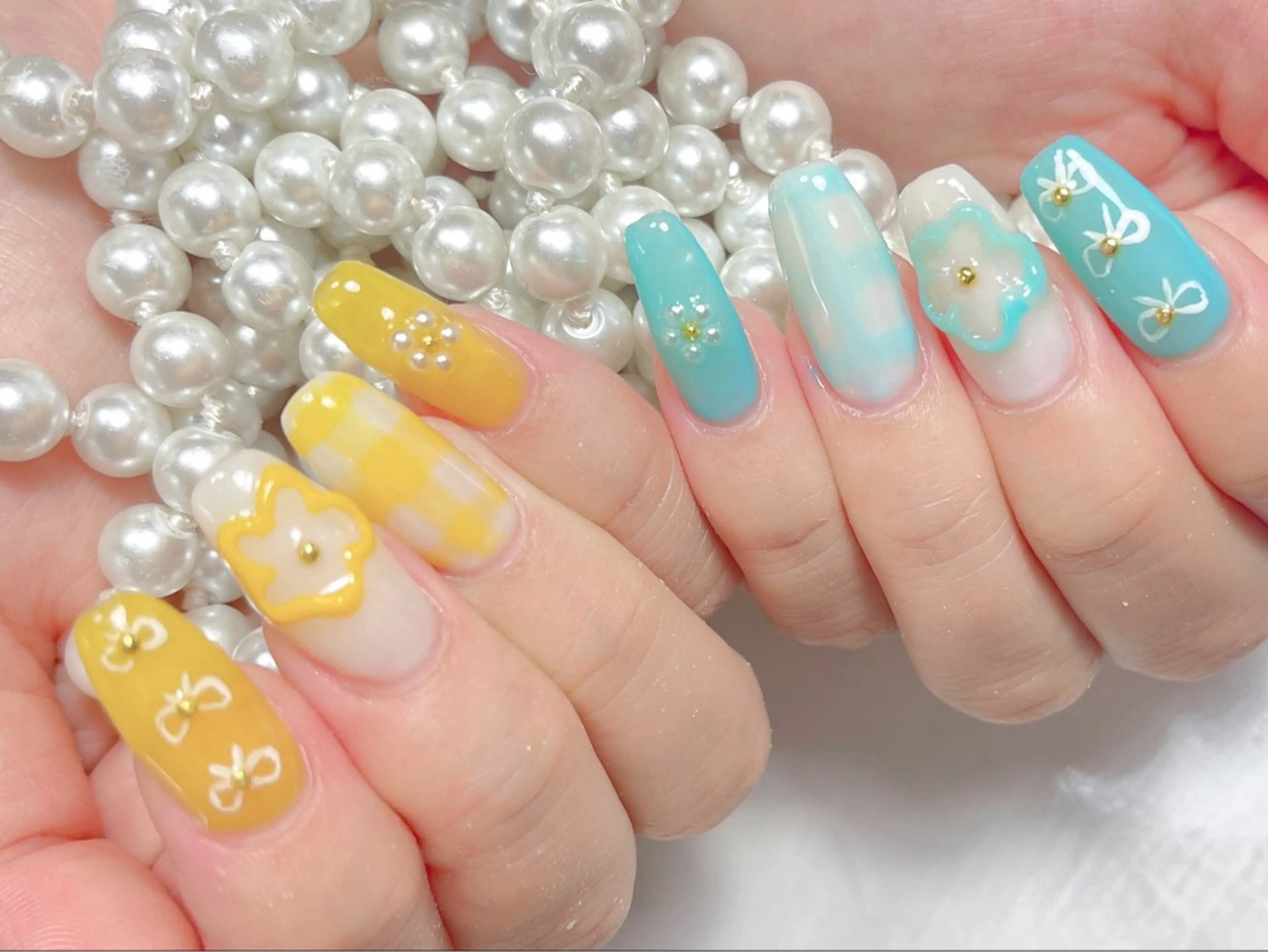 ネイル ハンドネイル 🎀ネイルサロン エクラYUI🎀のネイルデザイン