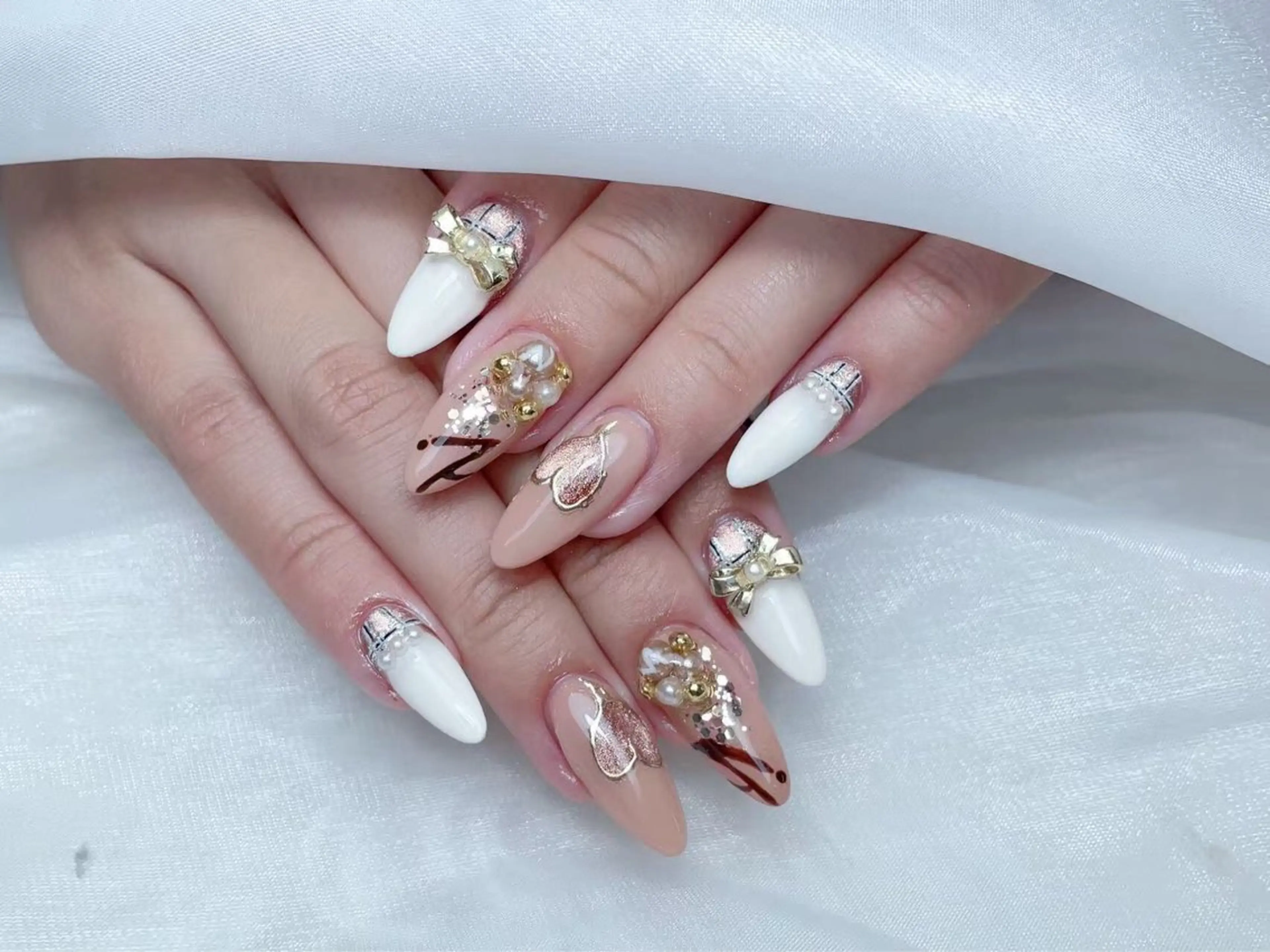 ネイル 🎀Ｍ nails✨ ビューティーのネイルデザイン