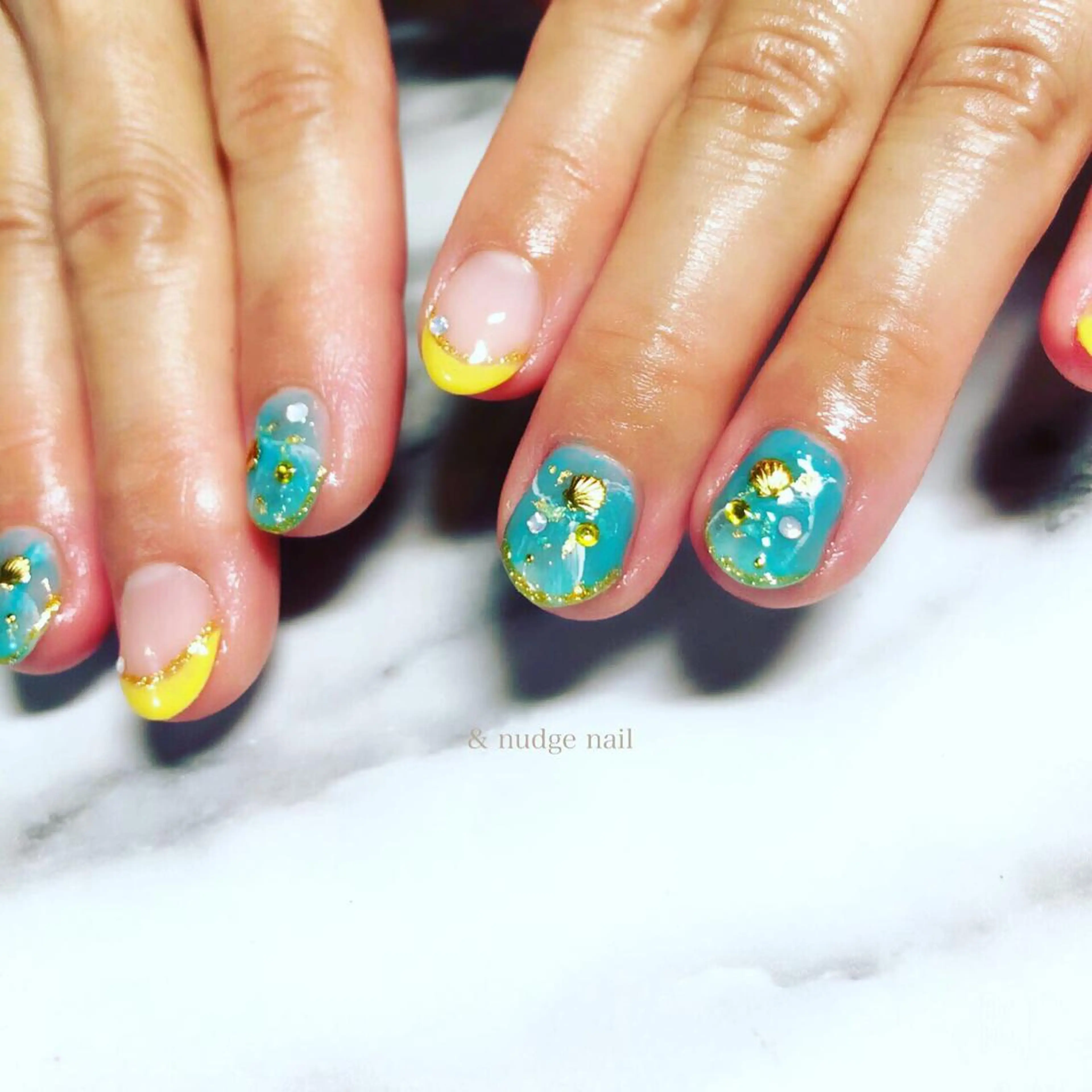 ネイル & nudge nail所属・&nudgenail 本多のネイルデザイン