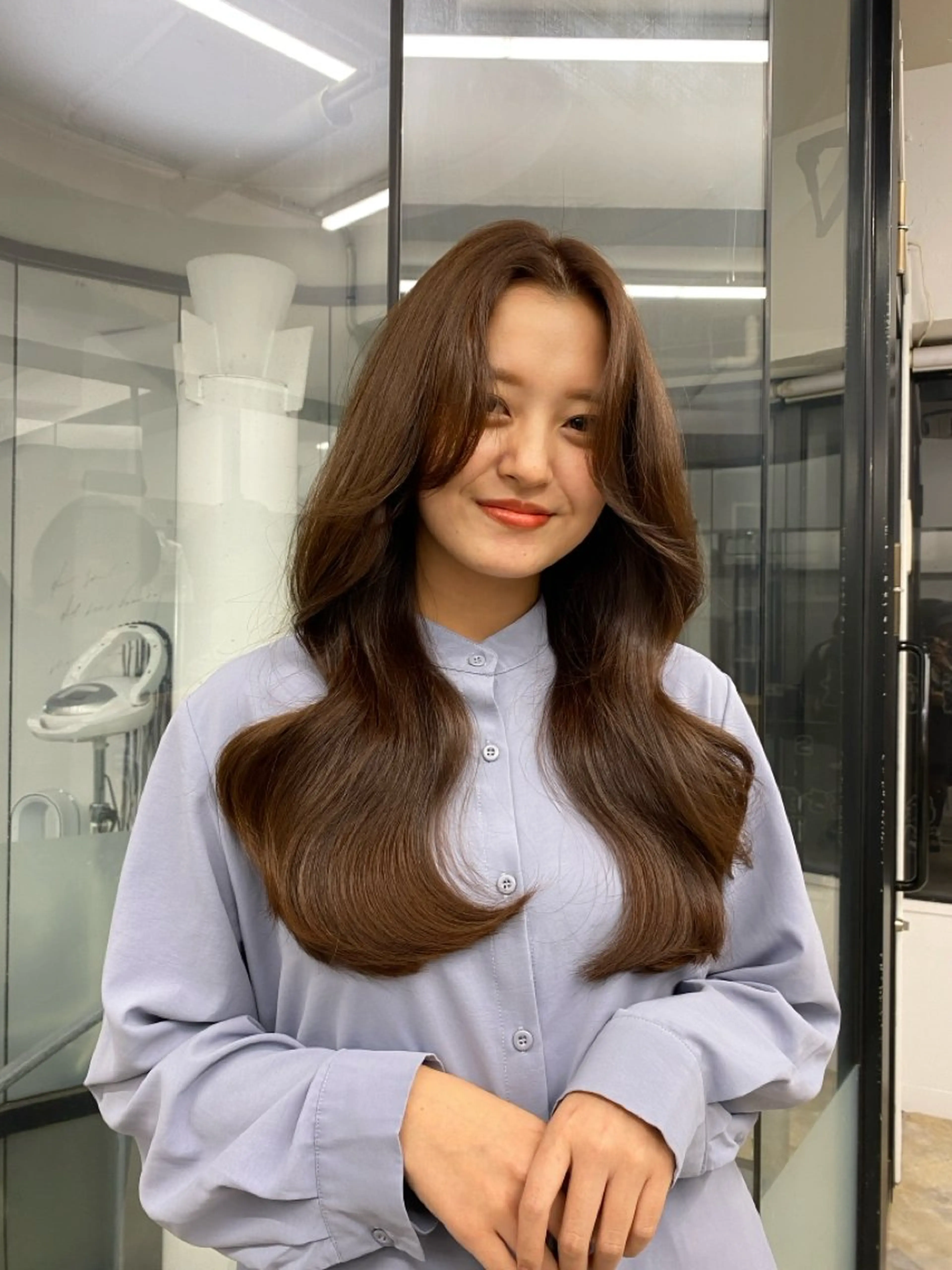 ロング レイヤーカット 鳴海 稜真のヘアスタイル