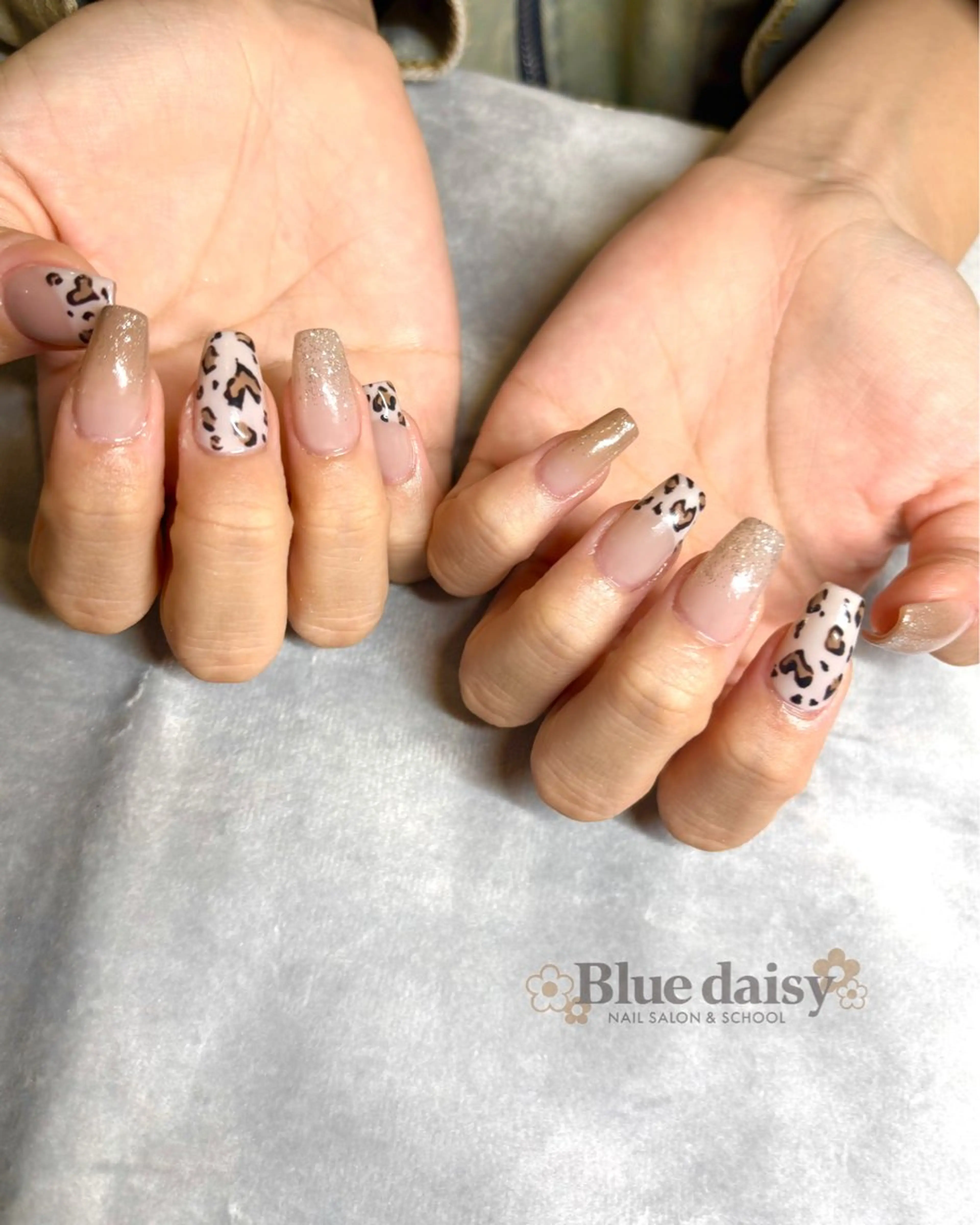 ネイル アニマル柄 ジェルネイル マグネットネイル 持ち込み パラジェル ハンドネイル Blue　daisy　栄本店 【ブルーデイジー】所属・Blue daisy 栄本店のネイルデザイン