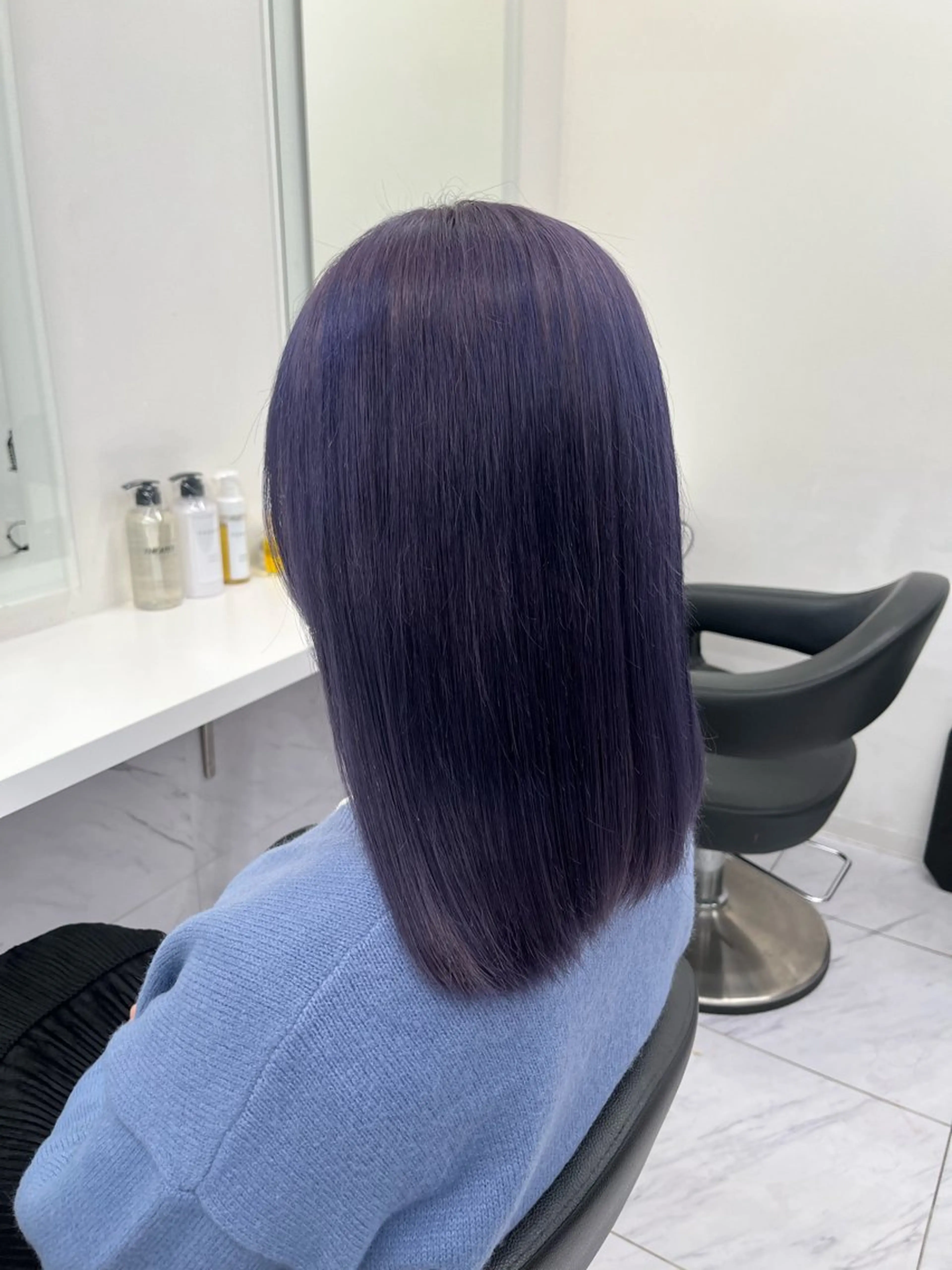 セミロング ヘアカラー トリートメント ヘッドスパ ヘアセット 寒色＆ブリーチ特化 寒色MiOのヘアスタイル