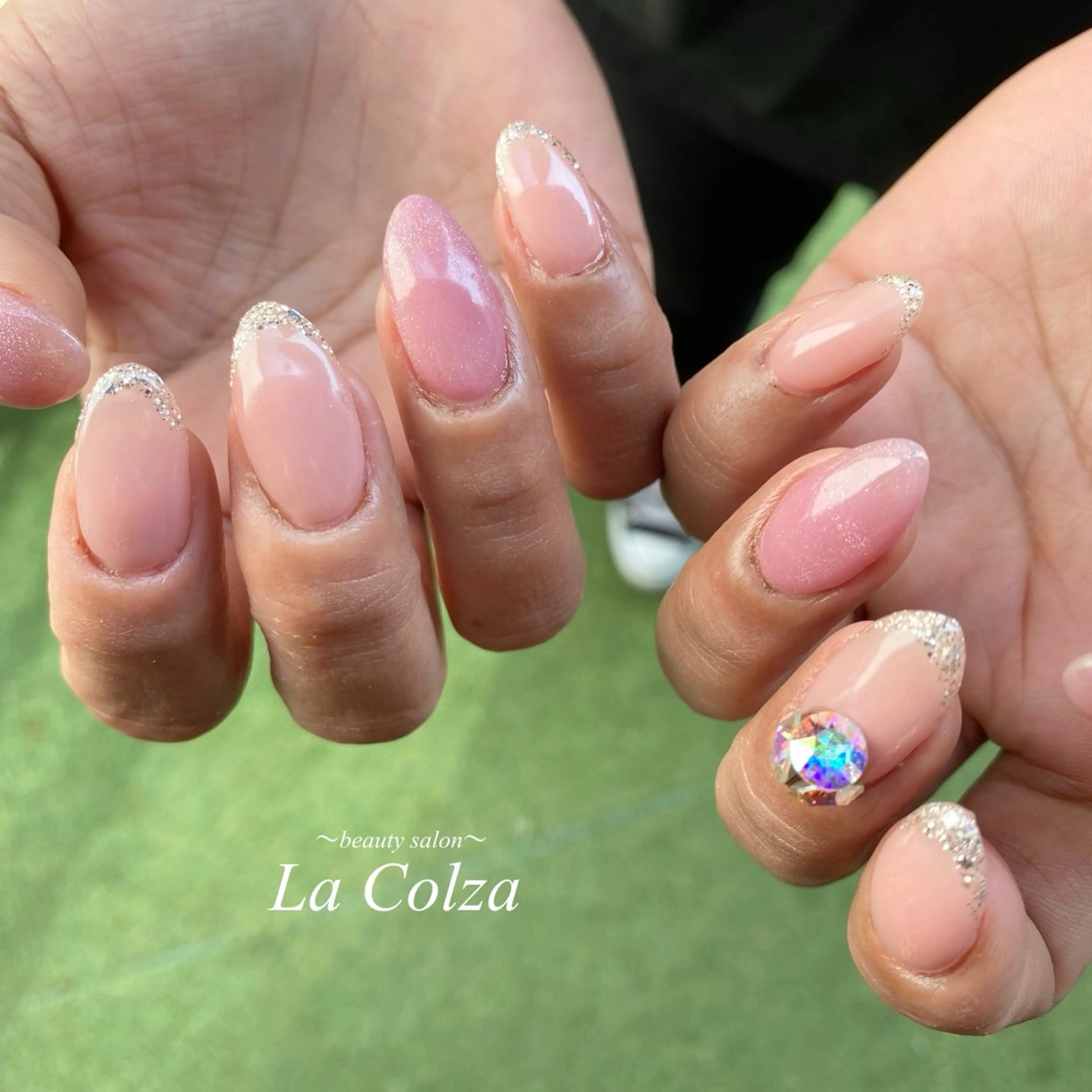 ネイル La Colzaのネイルデザイン