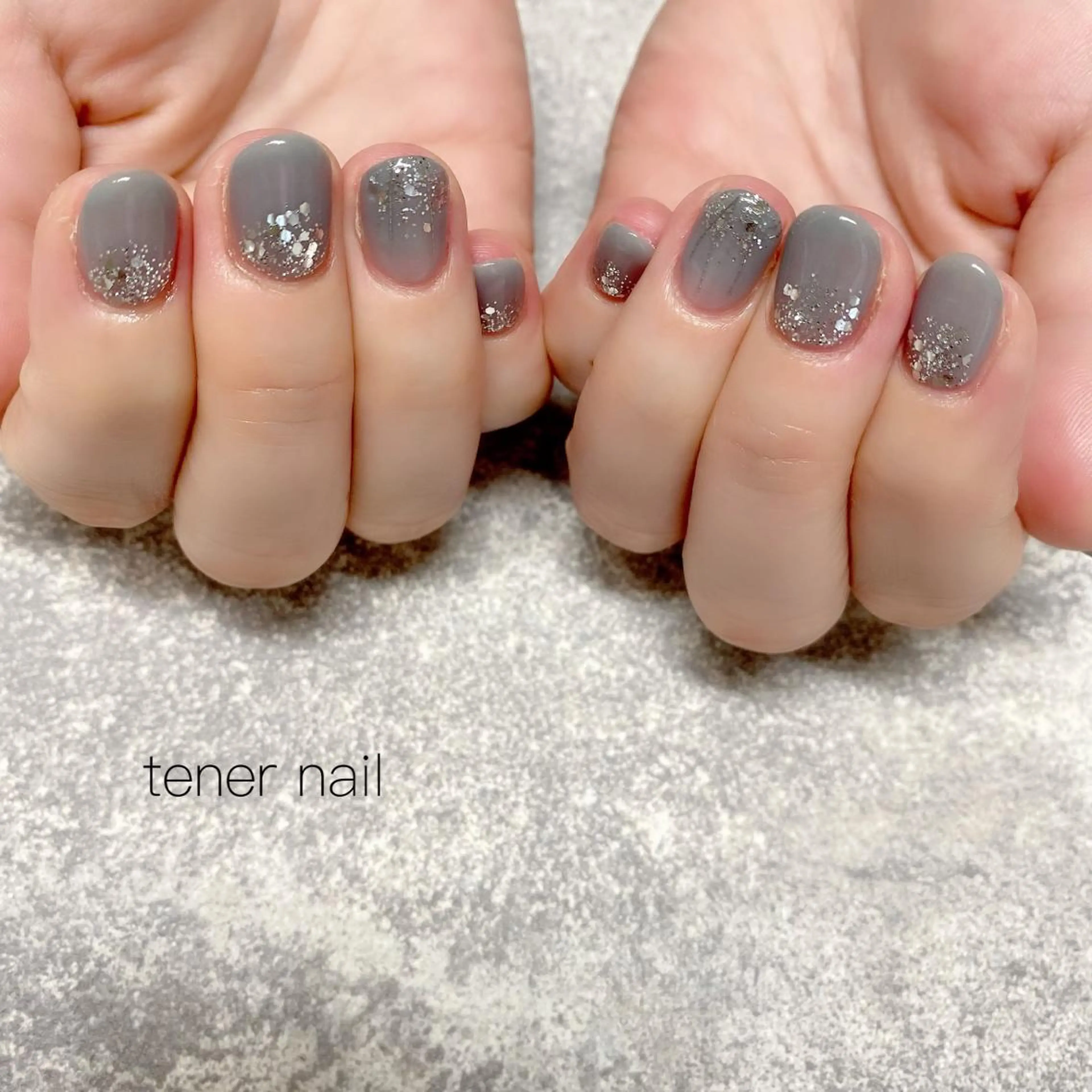 ネイル シルバー tener  nail  テネルネイル所属・テネルネイル tener nailのネイルデザイン