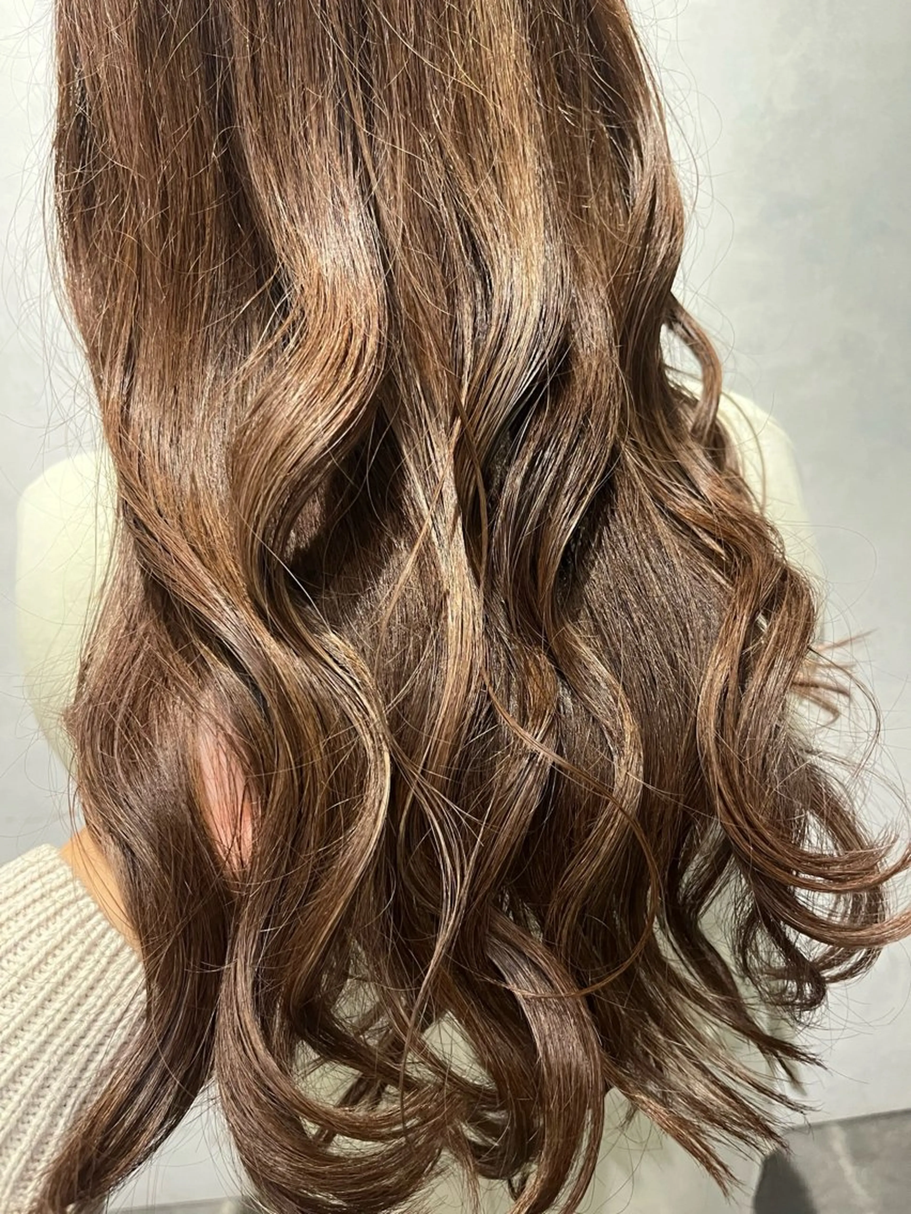 【ミニモ学割U24限定】ハイライト（ブリーチ）+全体カラー+AMASIAトリートメントの写真