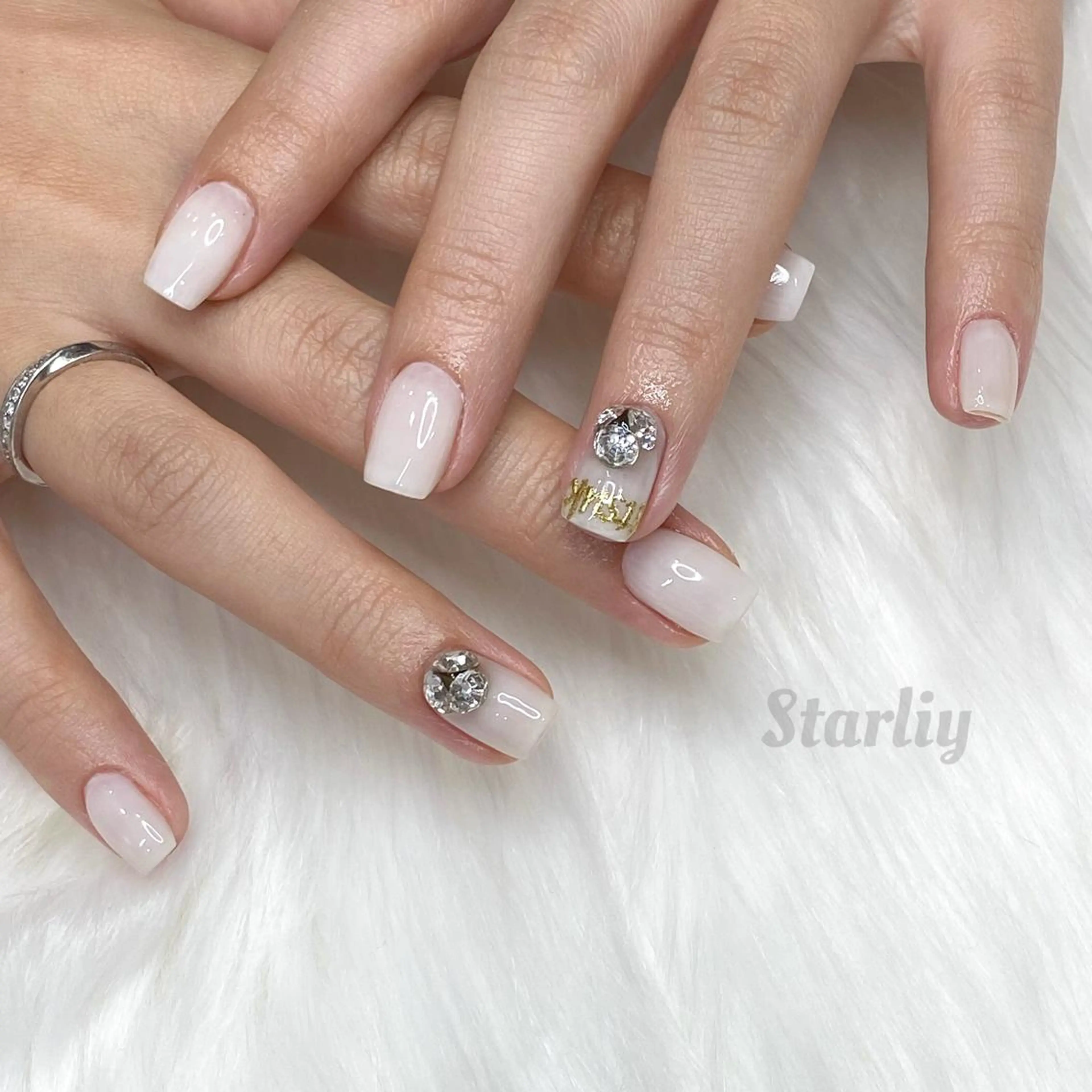 ネイル Starliy所属・~Starliy~ 三重県津市のネイルデザイン