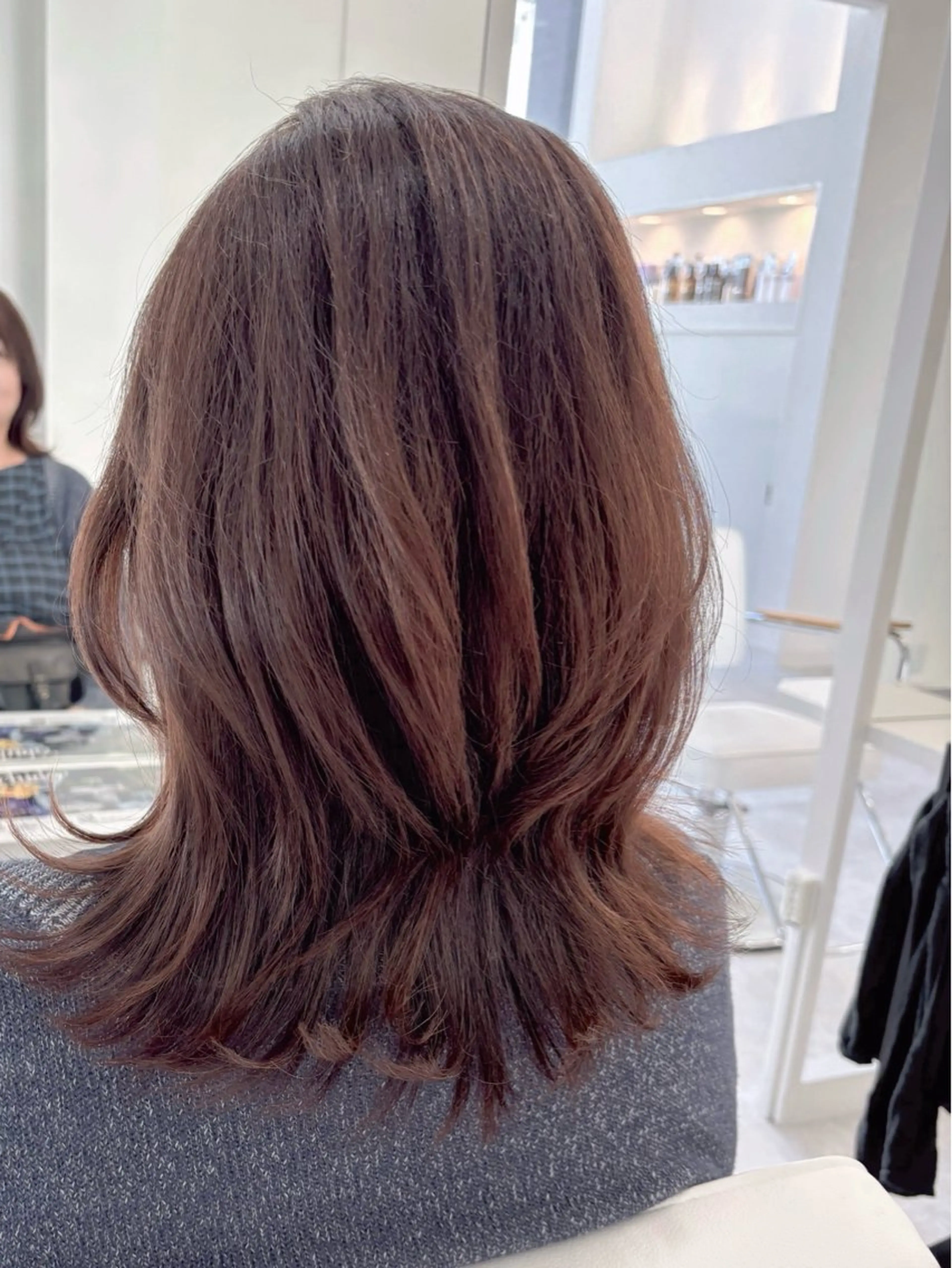 セミロング juve.別府店所属・juve別府店 リンのヘアスタイル