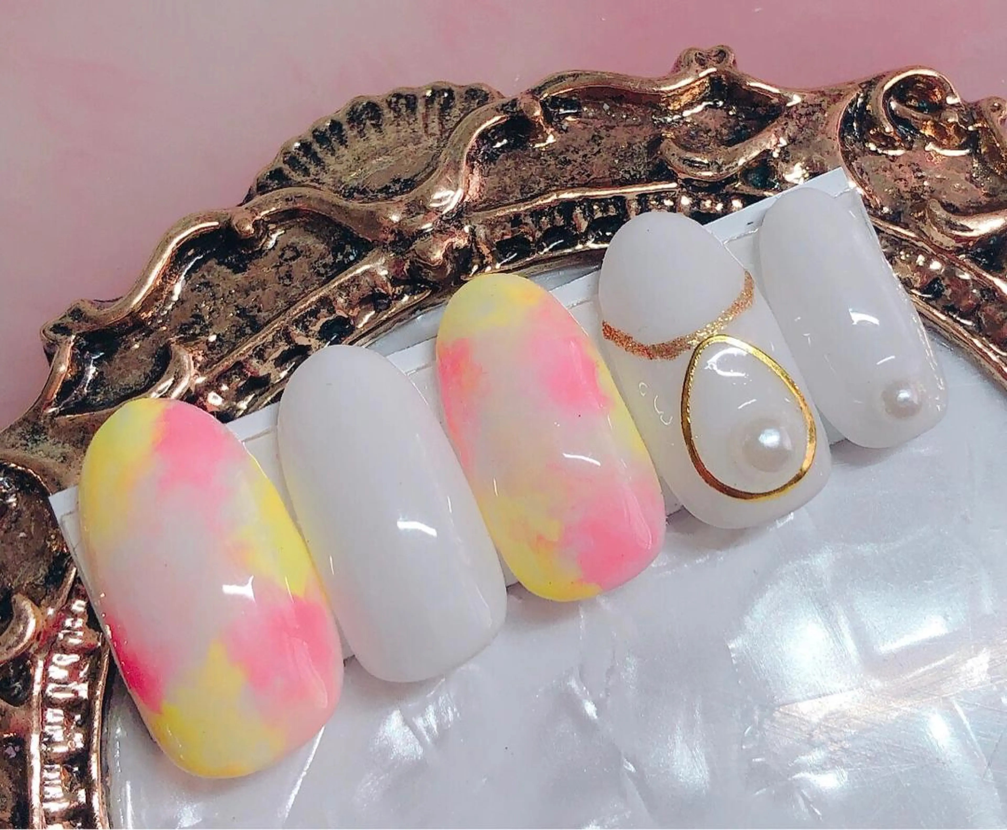 ネイル ハンドネイル CROWN プライベートサロンのネイルデザイン