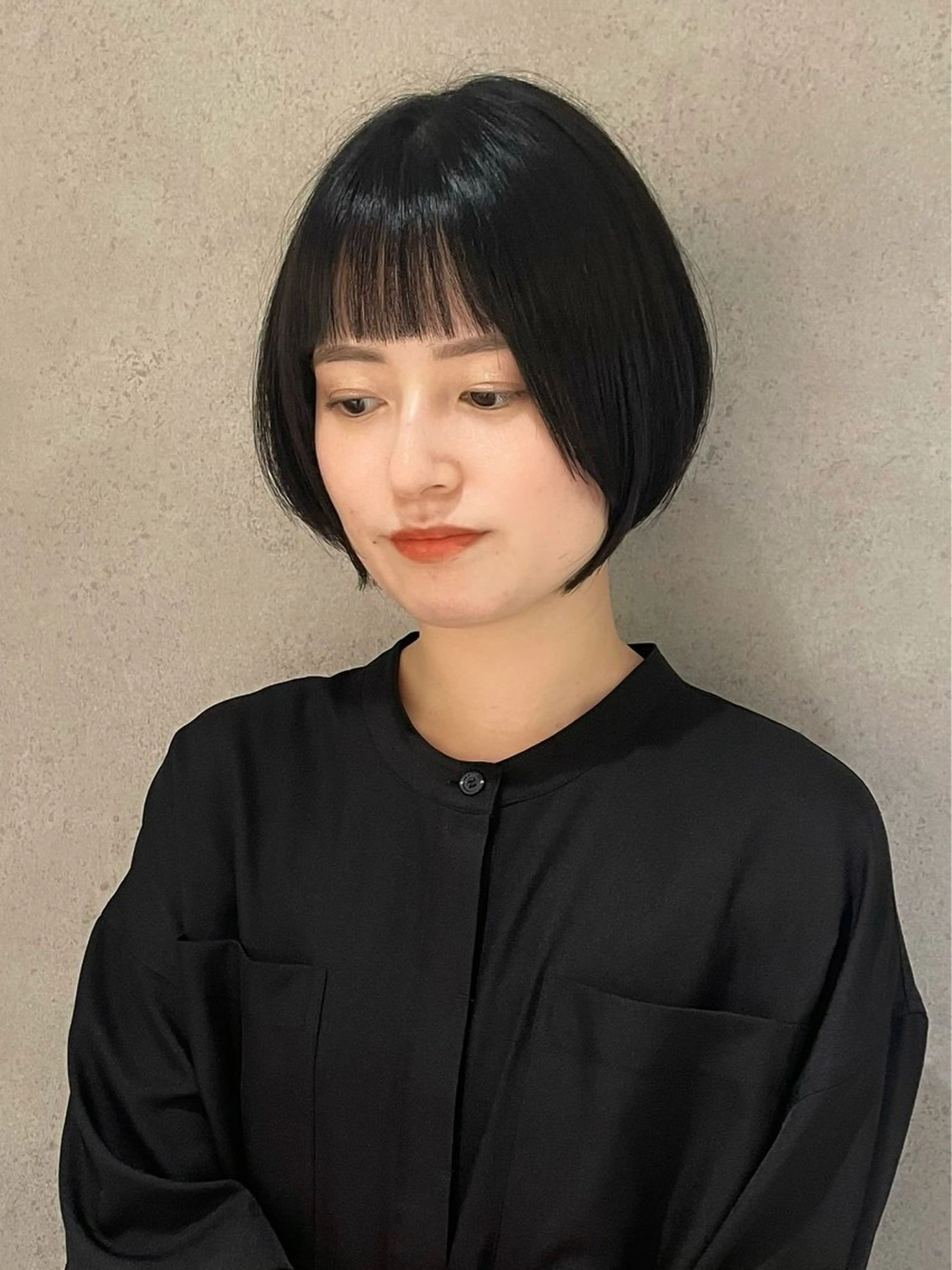 ショート La fith hair clan(ラフィスヘアークラン) 広島本通店所属・レイヤーカット/透明 感カラー✴︎キミカのヘアスタイル