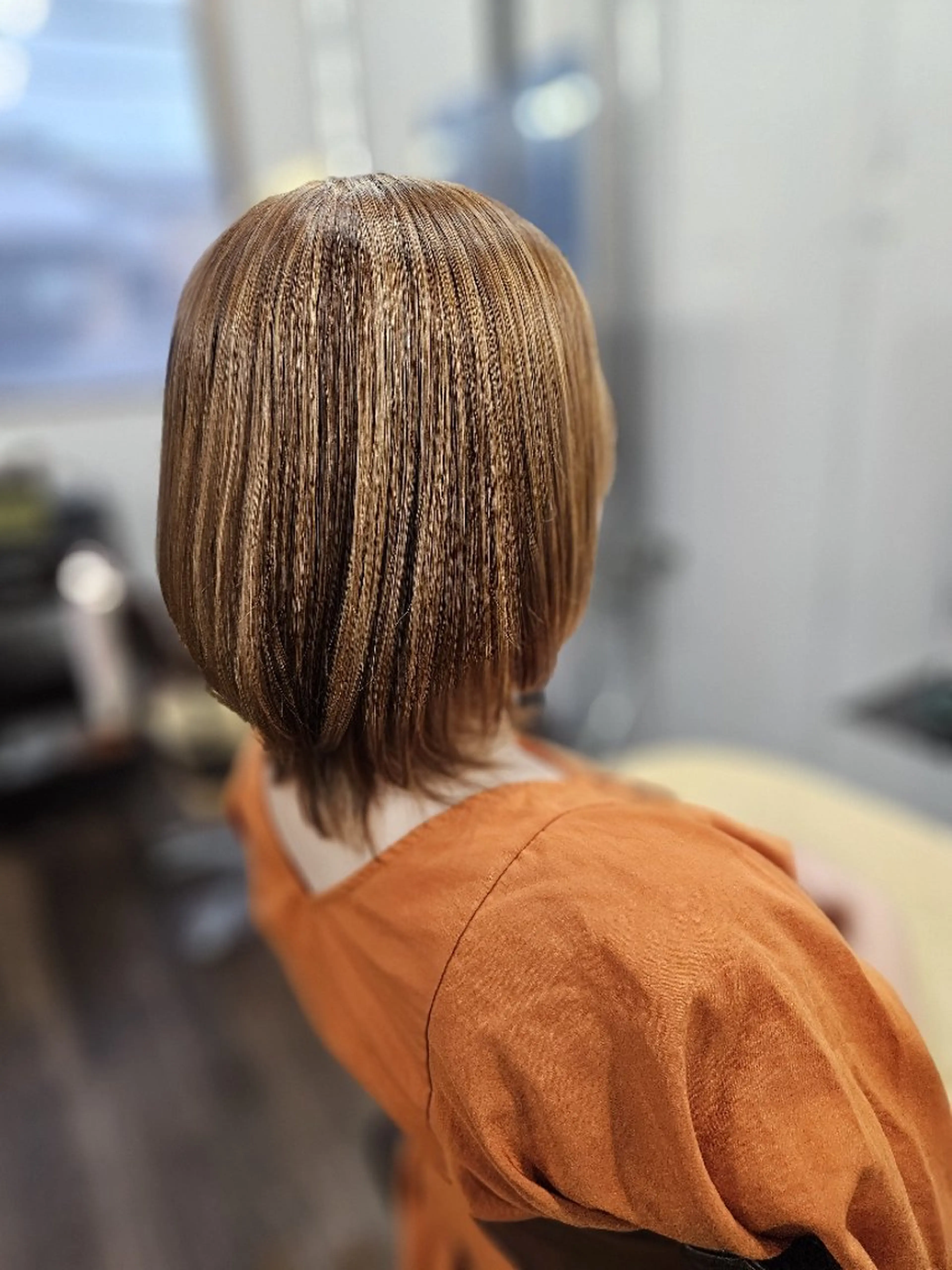 ミディアム カラー ベージュカラー ハイライトカラー ミルクティーベージュ ハイライト カット ヘアカラー トリートメント terra✂️川嶋 大輔のヘアスタイル