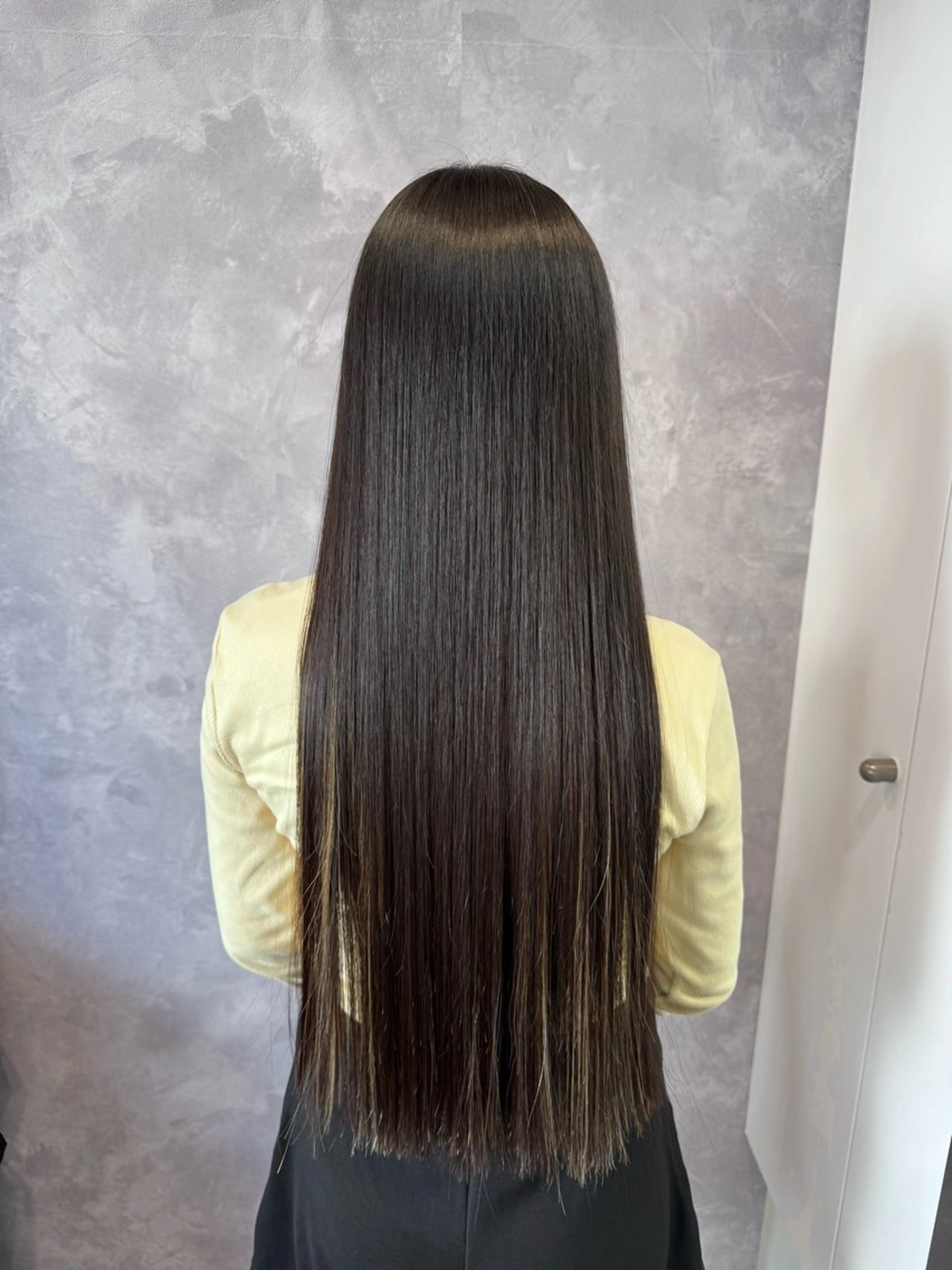 ロング カット トリートメント ヒヨシ ルナのヘアスタイル