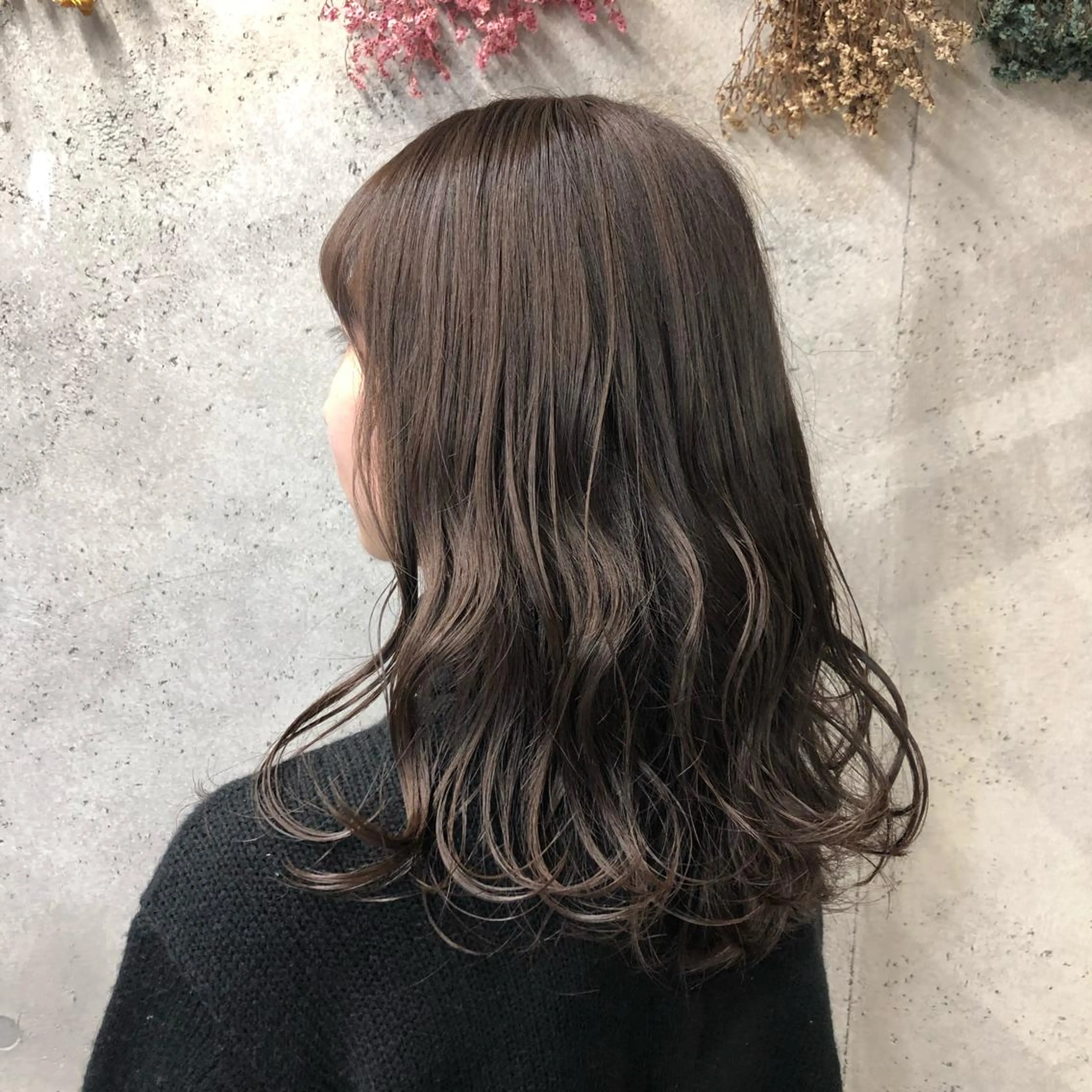 ロング カラー ブラウンカラー ラベンダーカラー wakana 【ブリーチカラー】のヘアスタイル