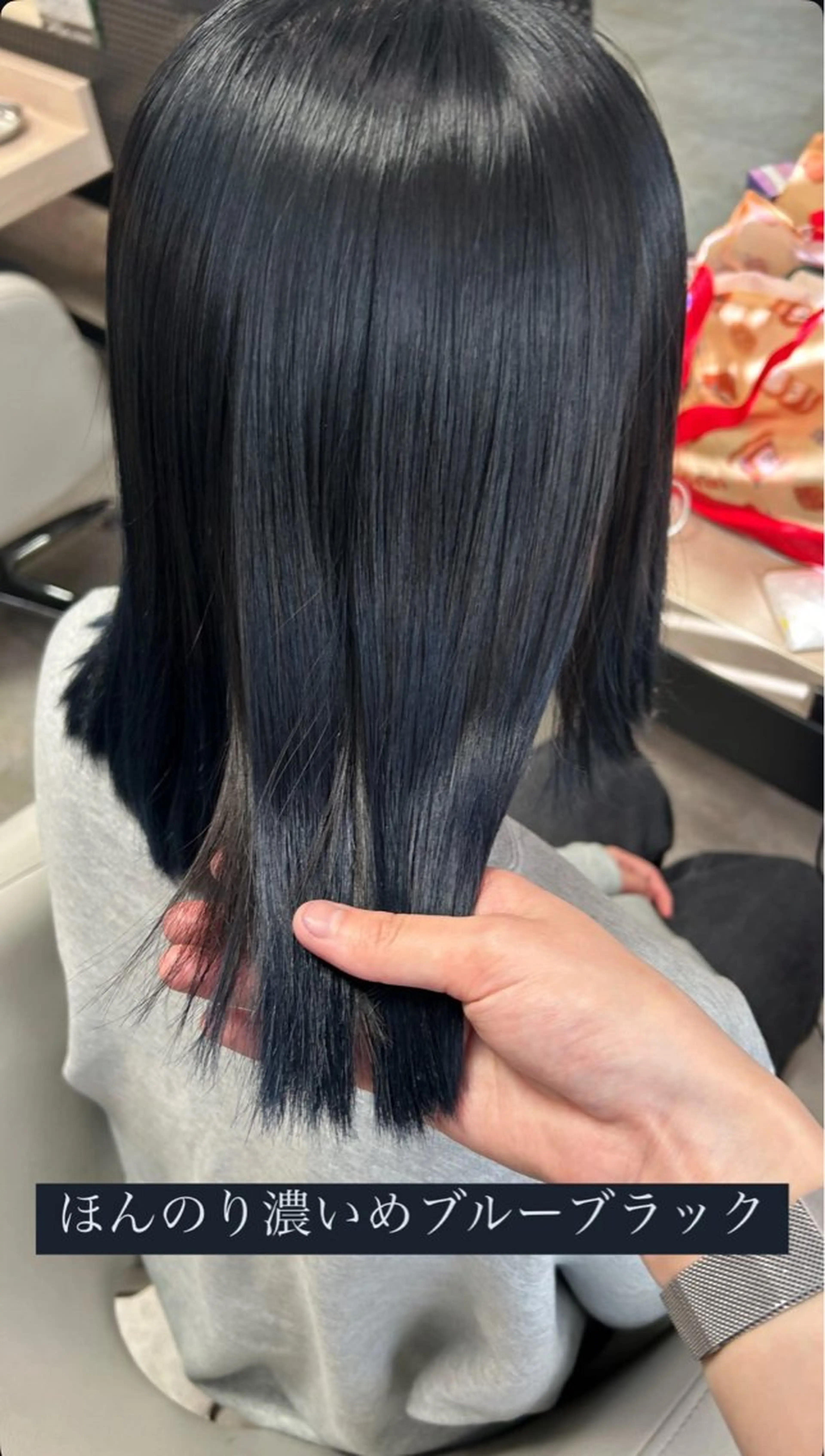 ショート カラー ブリーチ ヘアカラー 縮毛矯正 縮毛•ハイトーン Runaのヘアスタイル